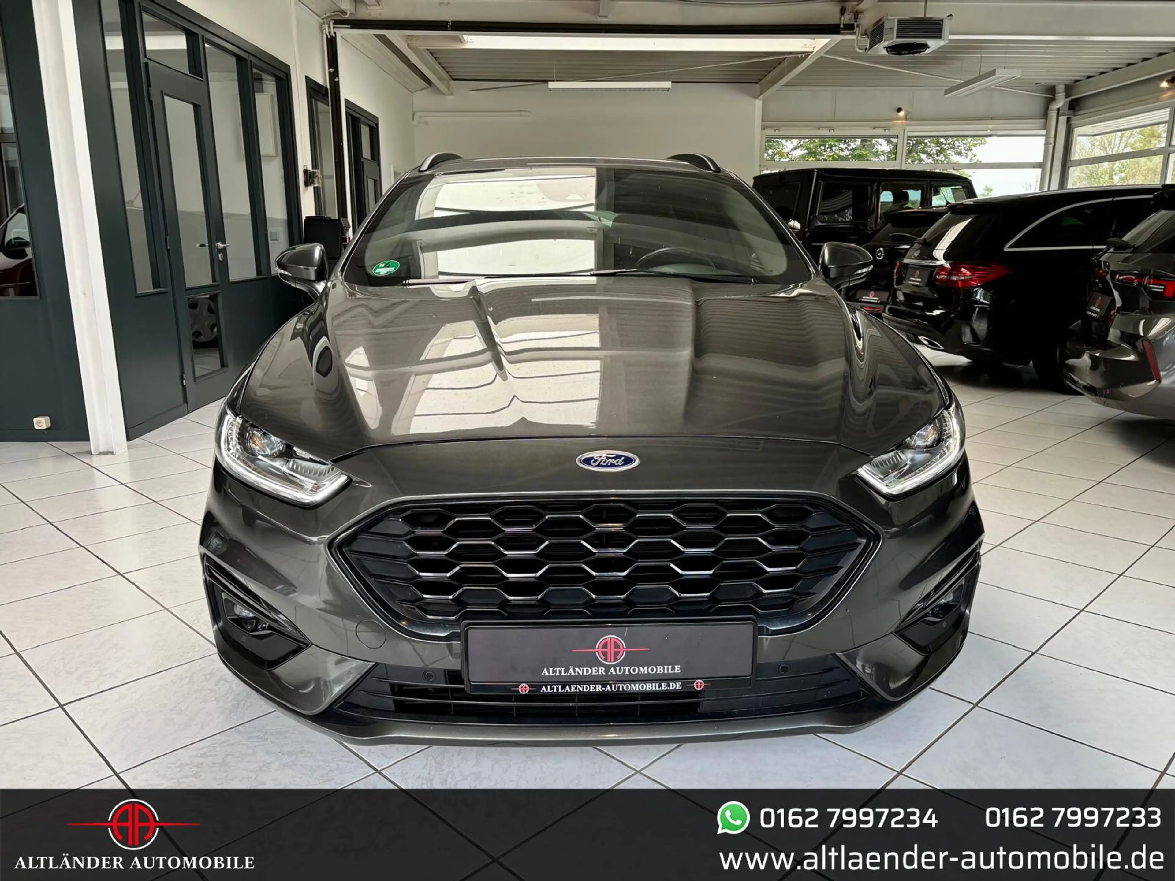 Ford Mondeo Turnier 2.0 TDCi Aut. ST-Line*LED*AHK* — photo 2