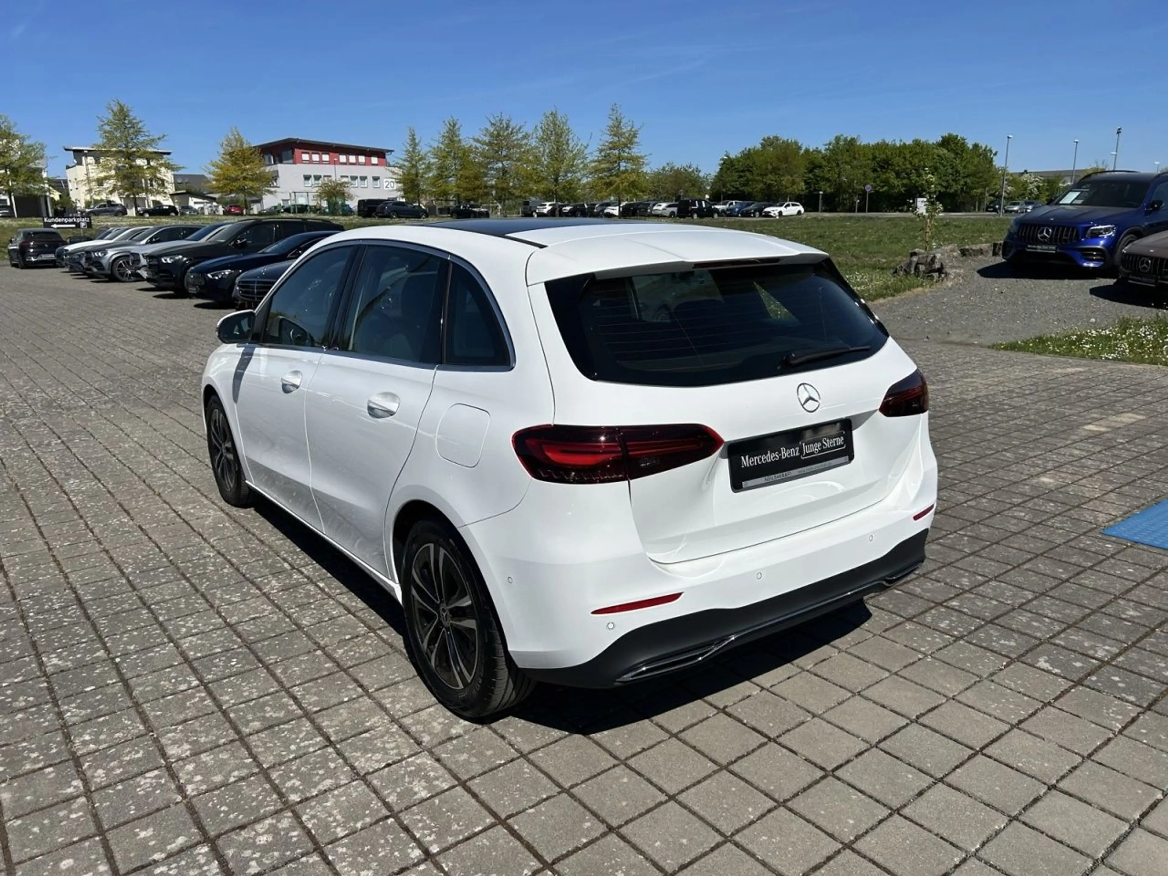 Mercedes-Benz B 220 d PROGRESSIVE+FAHRASSIST+TOTW+DISTRONIC — photo 8