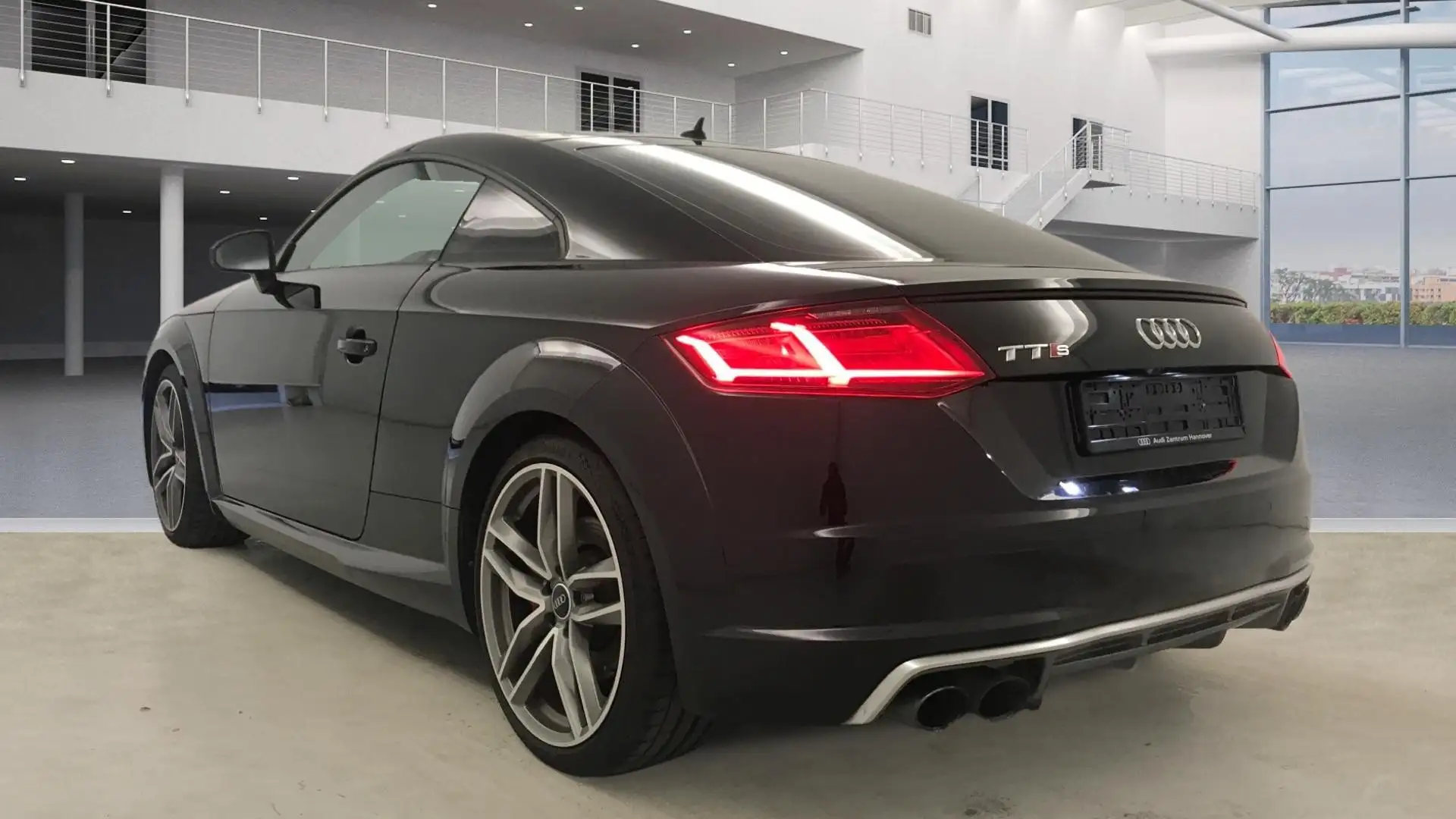 Audi TTS 2.0 TFSI quattro Kamera Matrix Feinnappa 19" Schwarz - 2