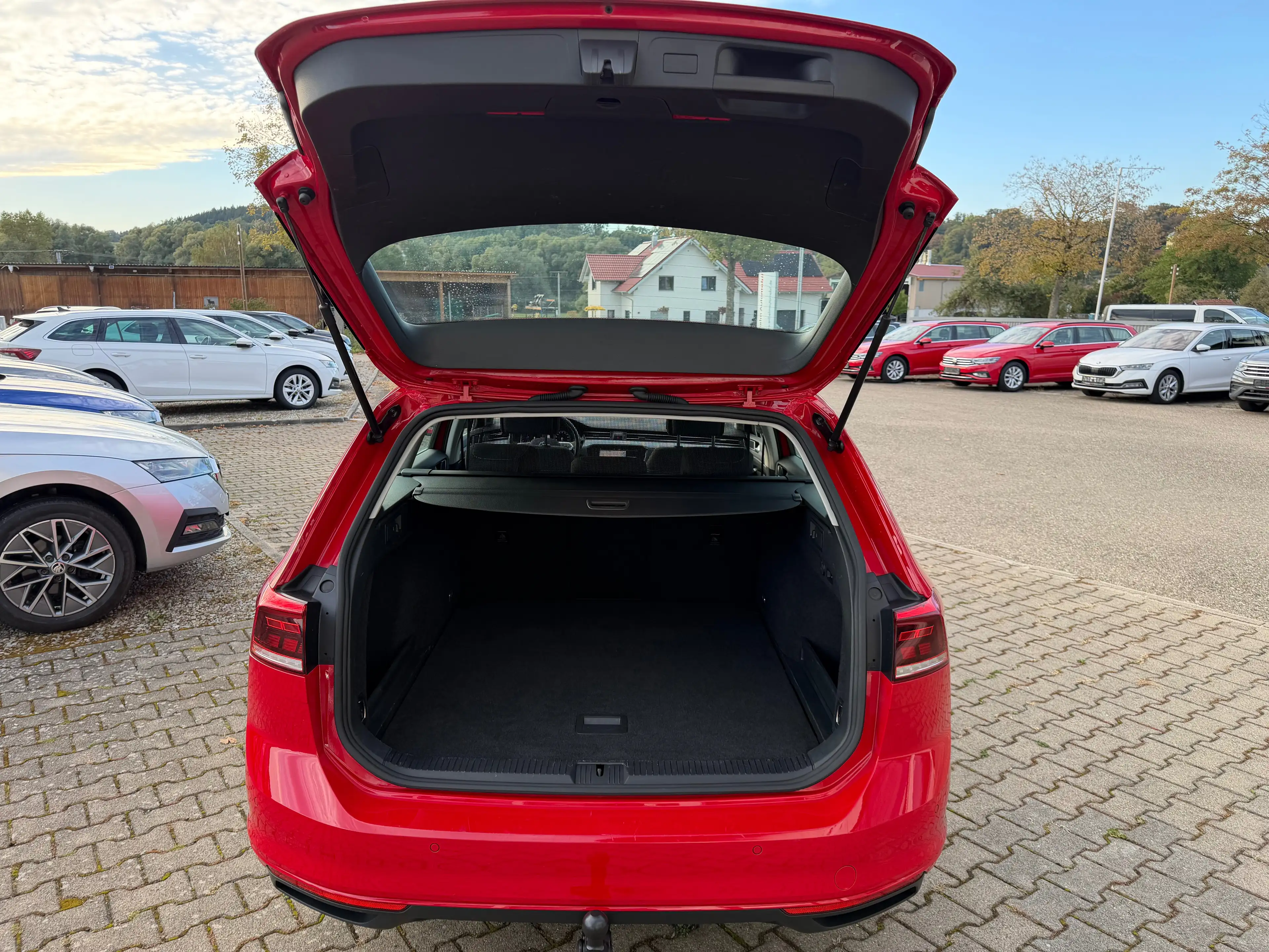 Volkswagen Passat Variant Business VZE DIGI Virtual RearView Massage AHK ACC APP — photo 10