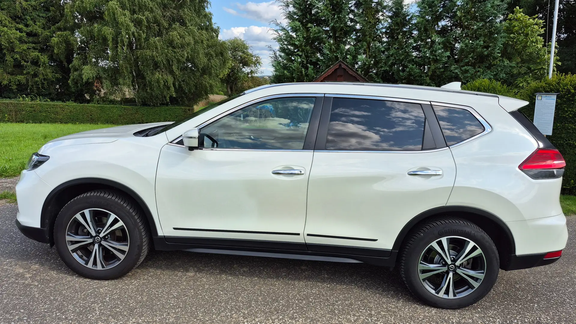 Nissan X-Trail X-Trail 1.7 dCiN-Connecta Weiß - 2