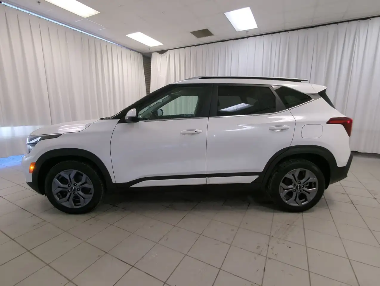 Kia Seltos снимка Kia Seltos