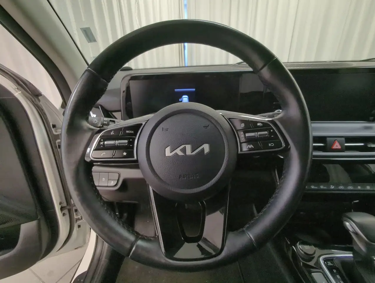 Kia Seltos снимка Kia Seltos