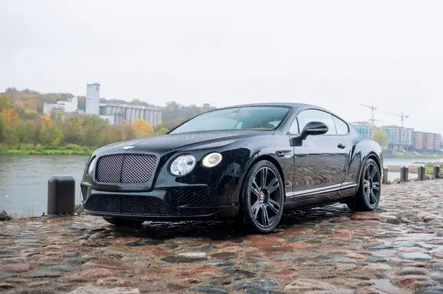 Bentley Continental GT 4.0 V8 4WD Automatik