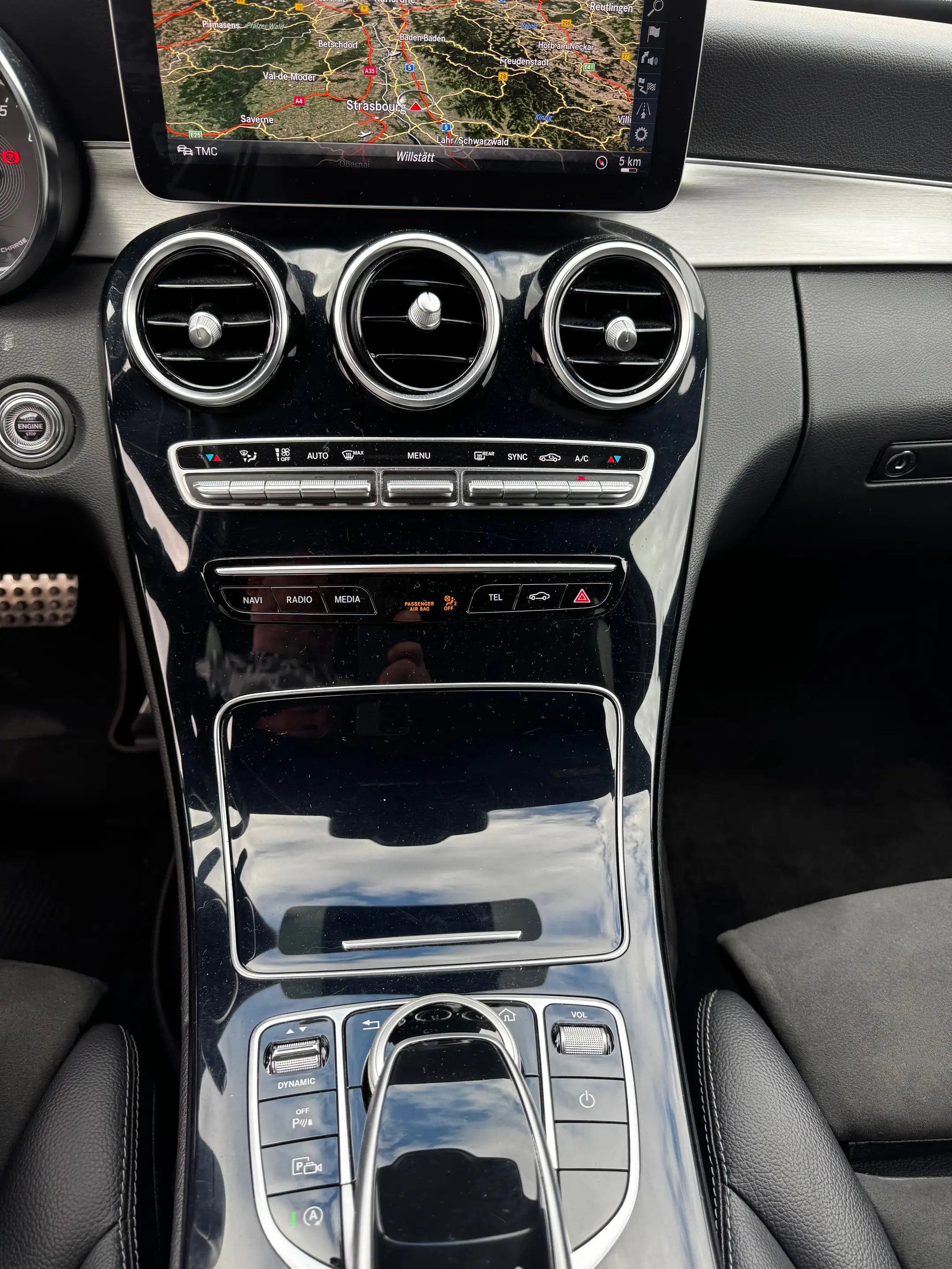 Mercedes-Benz C 300 C 300 (205.083) AMG Voll Service neu — photo 15