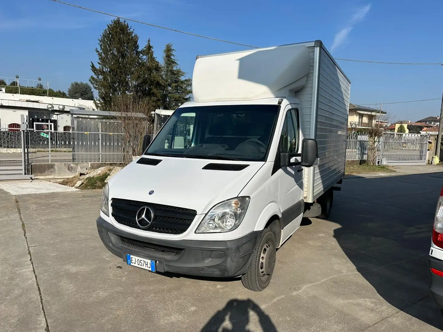 Mercedes-Benz Sprinter CASSONE 370cm CON SPONDA IDRAULICA 750kg Bianco - 2