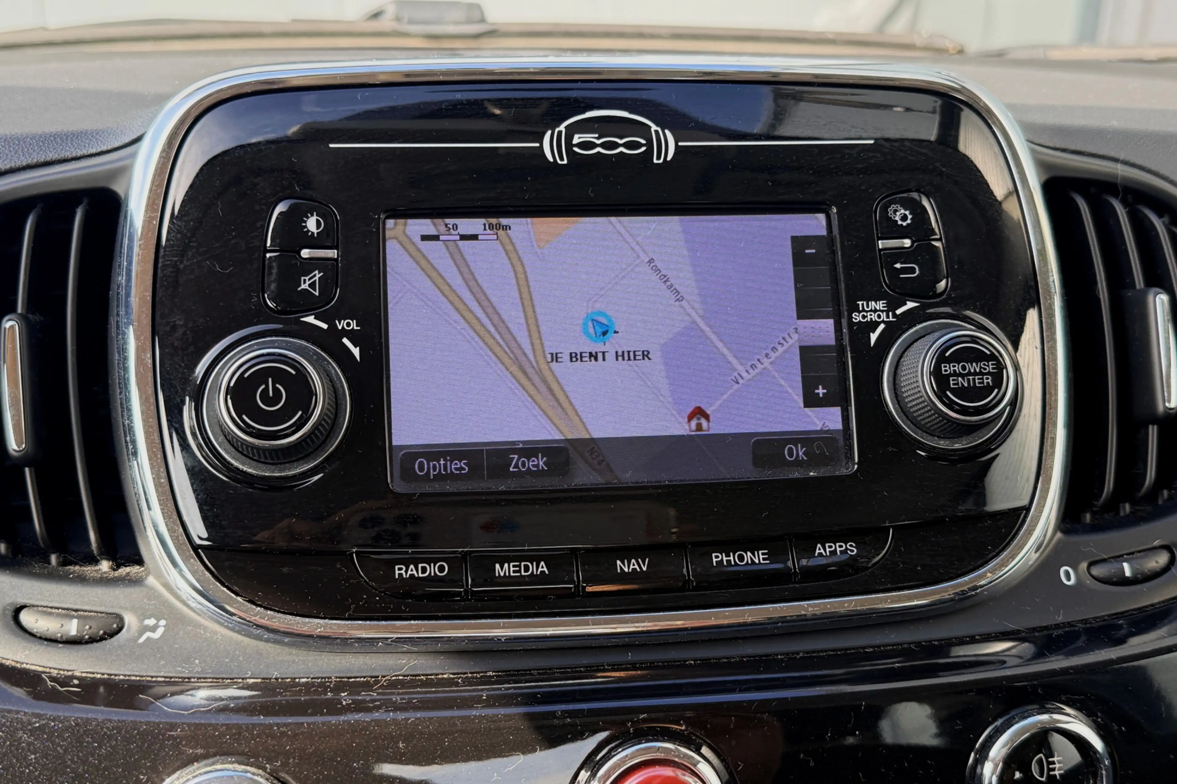 Fiat 500 0.9 TwinAir Turbo Lounge PANO NAVI LMV — photo 12