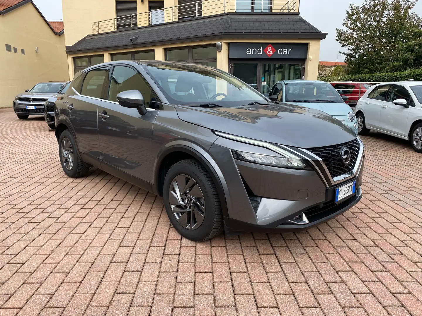 Nissan Qashqai Qashqai 1.3 mhev Business 2wd 158cv xtr Grigio - 1