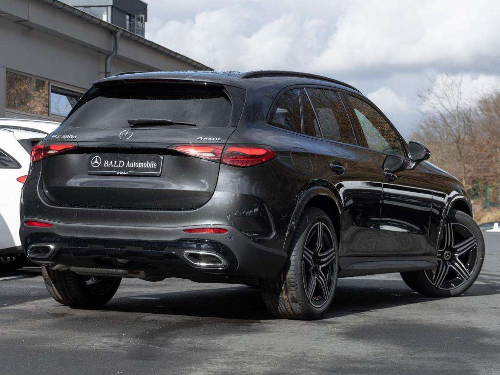 Mercedes-Benz GLC 300