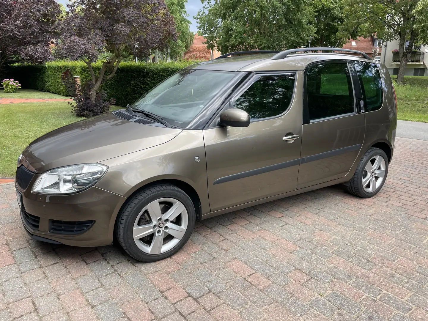Skoda Roomster 1.6 TDI DPF Ambition - 2
