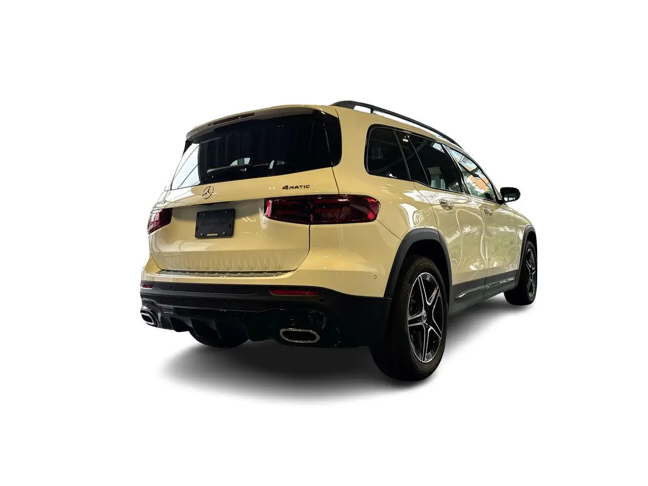 Mercedes-Benz GLB снимка Mercedes-Benz GLB