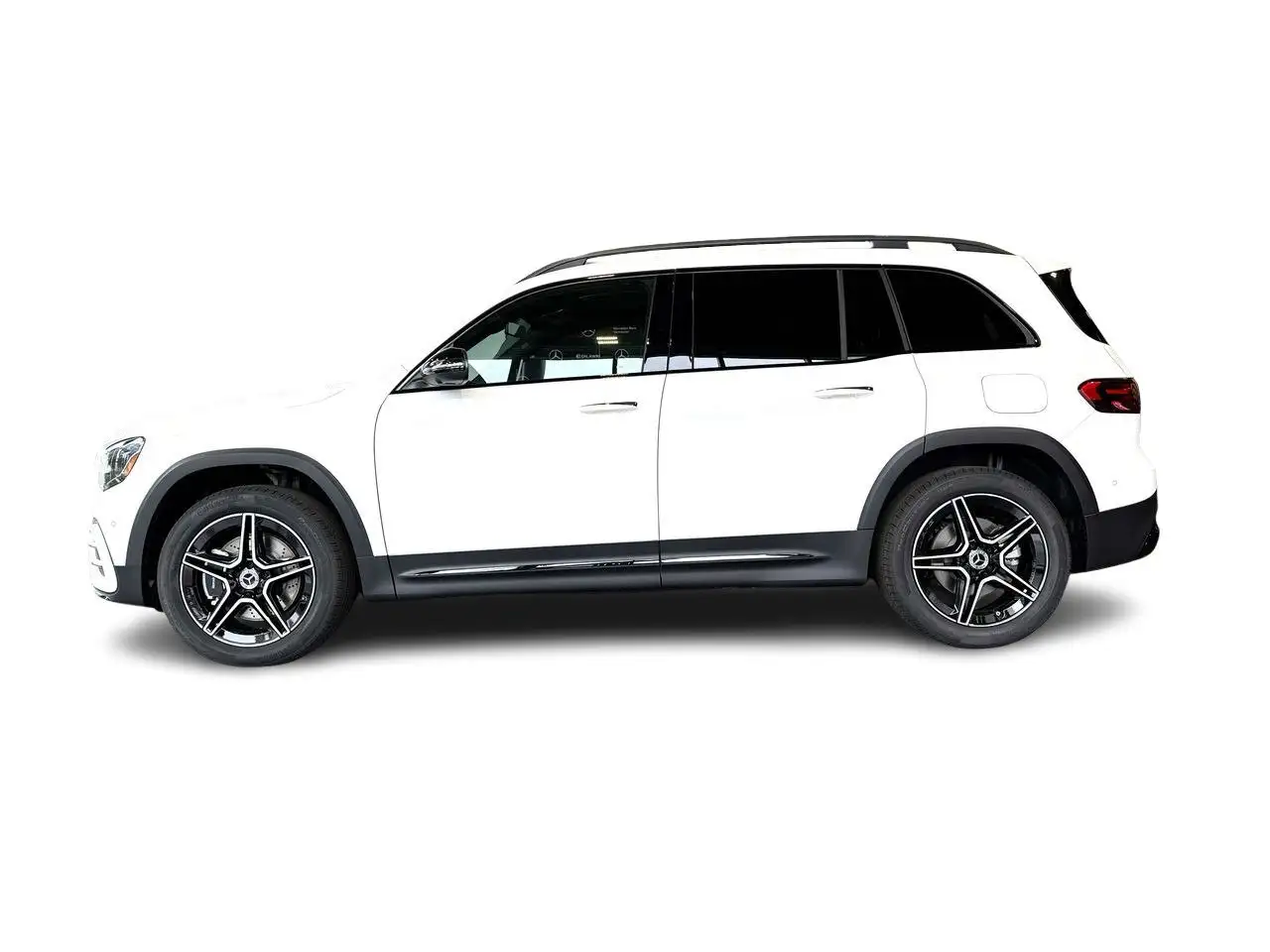 Mercedes-Benz GLB снимка Mercedes-Benz GLB