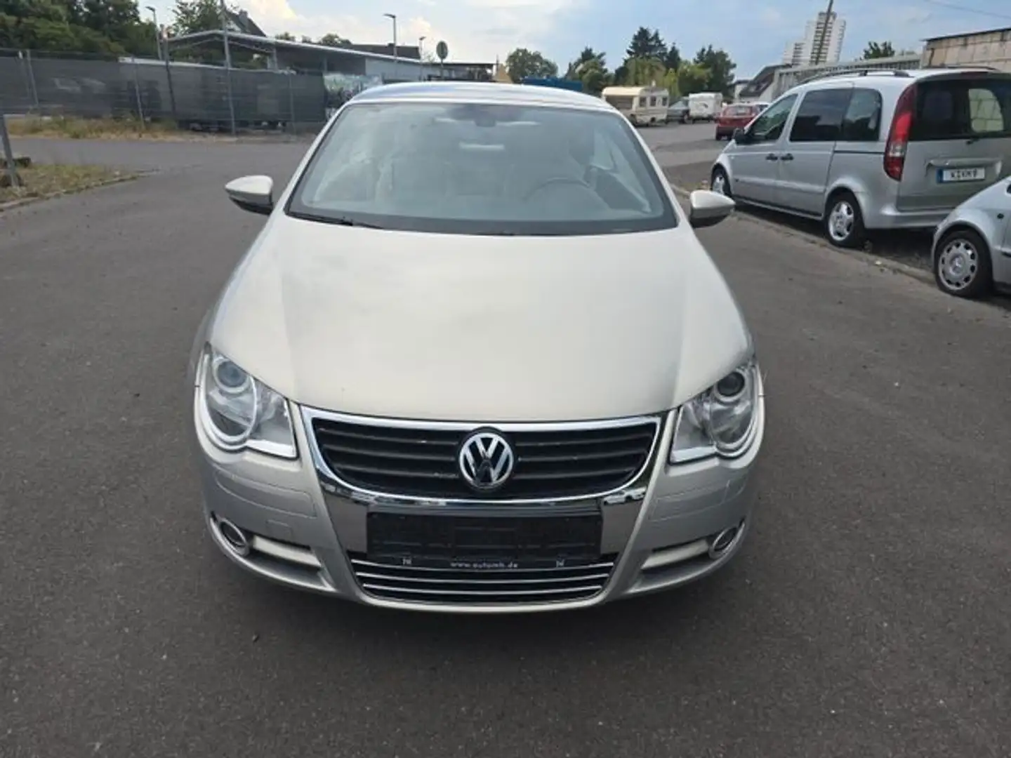 Volkswagen Eos 2.0 Turbo,Automatik,HU+AU bis 07.27 Silber - 2