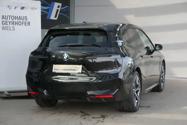 BMW iX xDrive50 *M-Sport/AHK/Laserlicht/360°/DA-Prof./Innovations Paket* Ansicht 38
