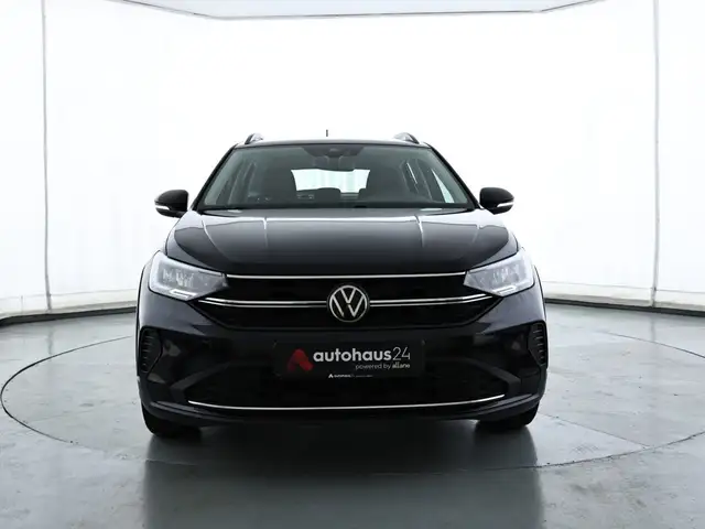Volkswagen Taigo view 2