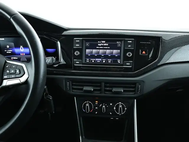 Volkswagen Taigo view 11