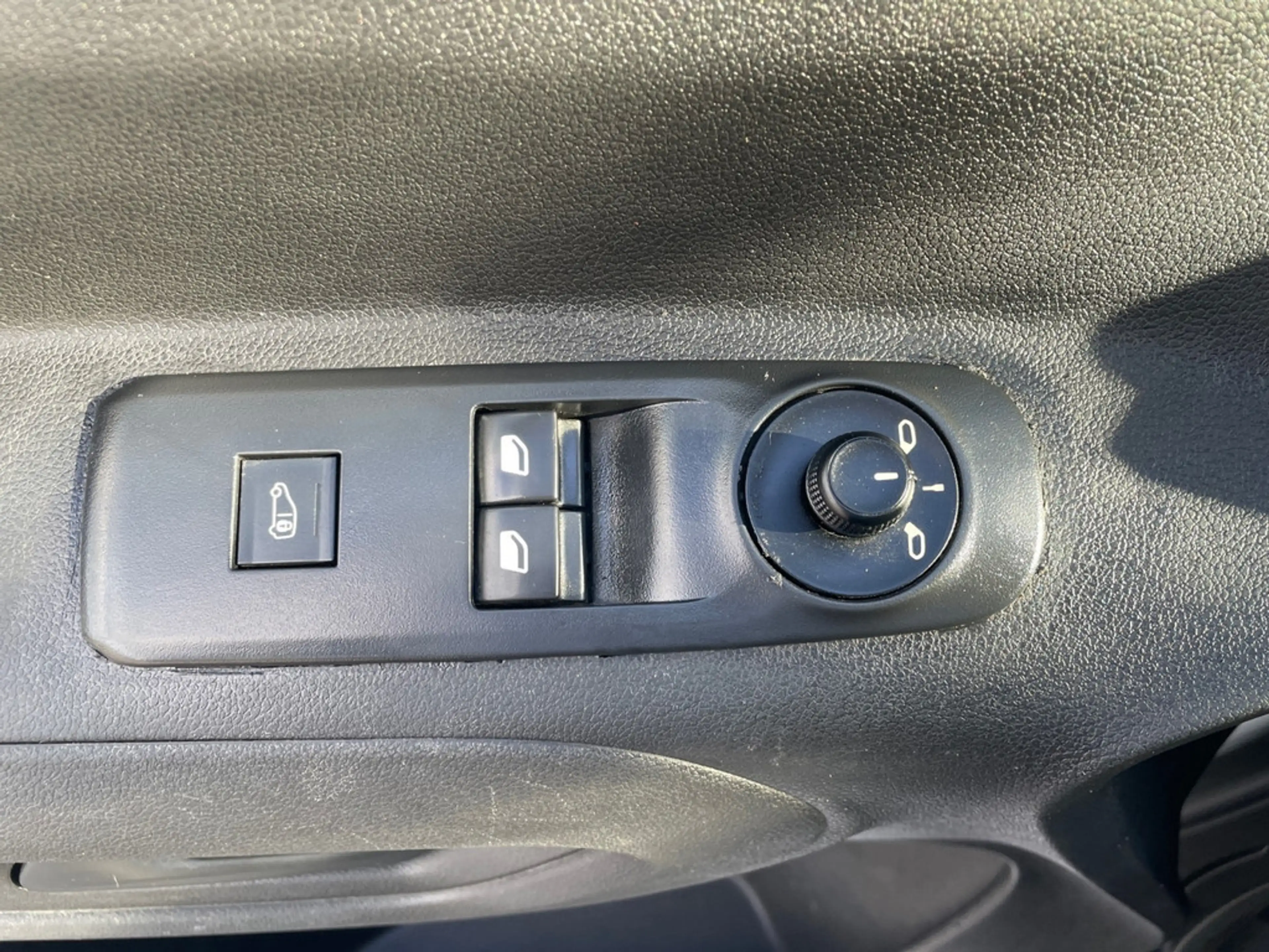 Peugeot Partner Kasten L1 BHDi100 KLIMA PDC STANDHZ — photo 15