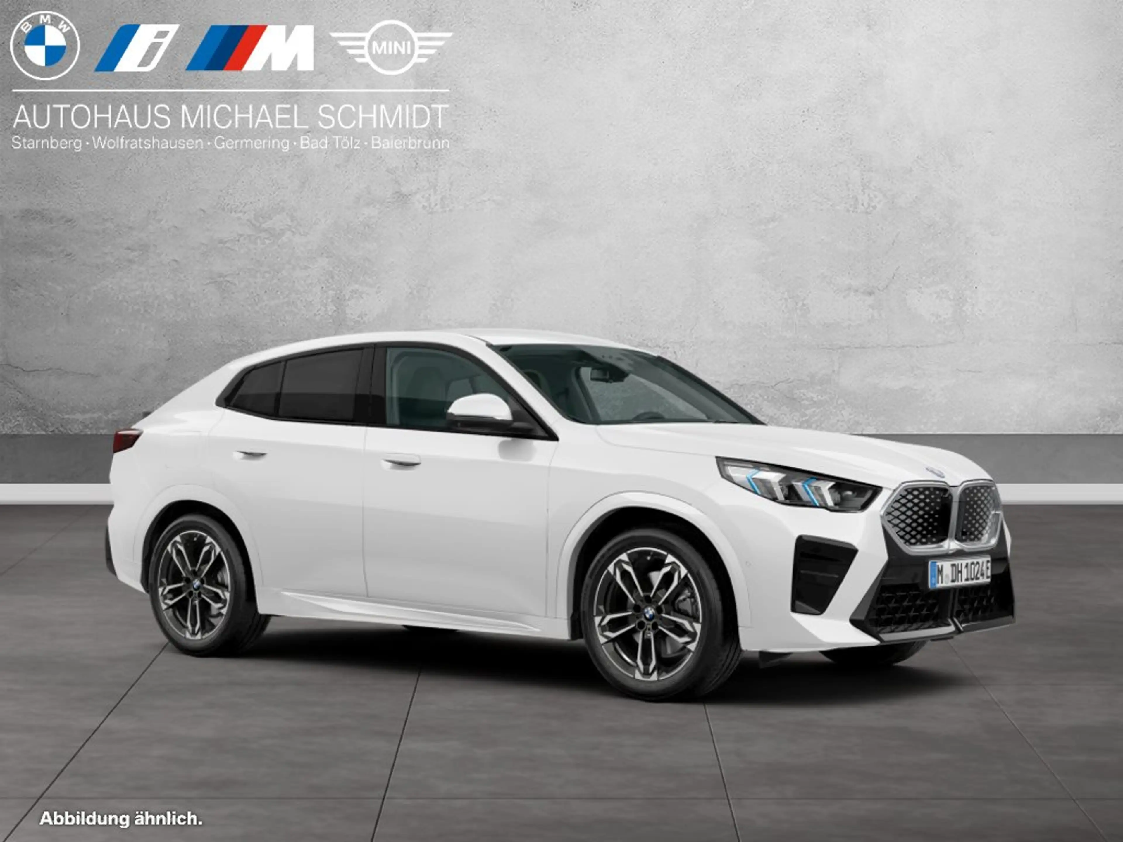 BMW iX2 xDrive30 M Sportpaket Head-Up HK HiFi DAB — photo 9