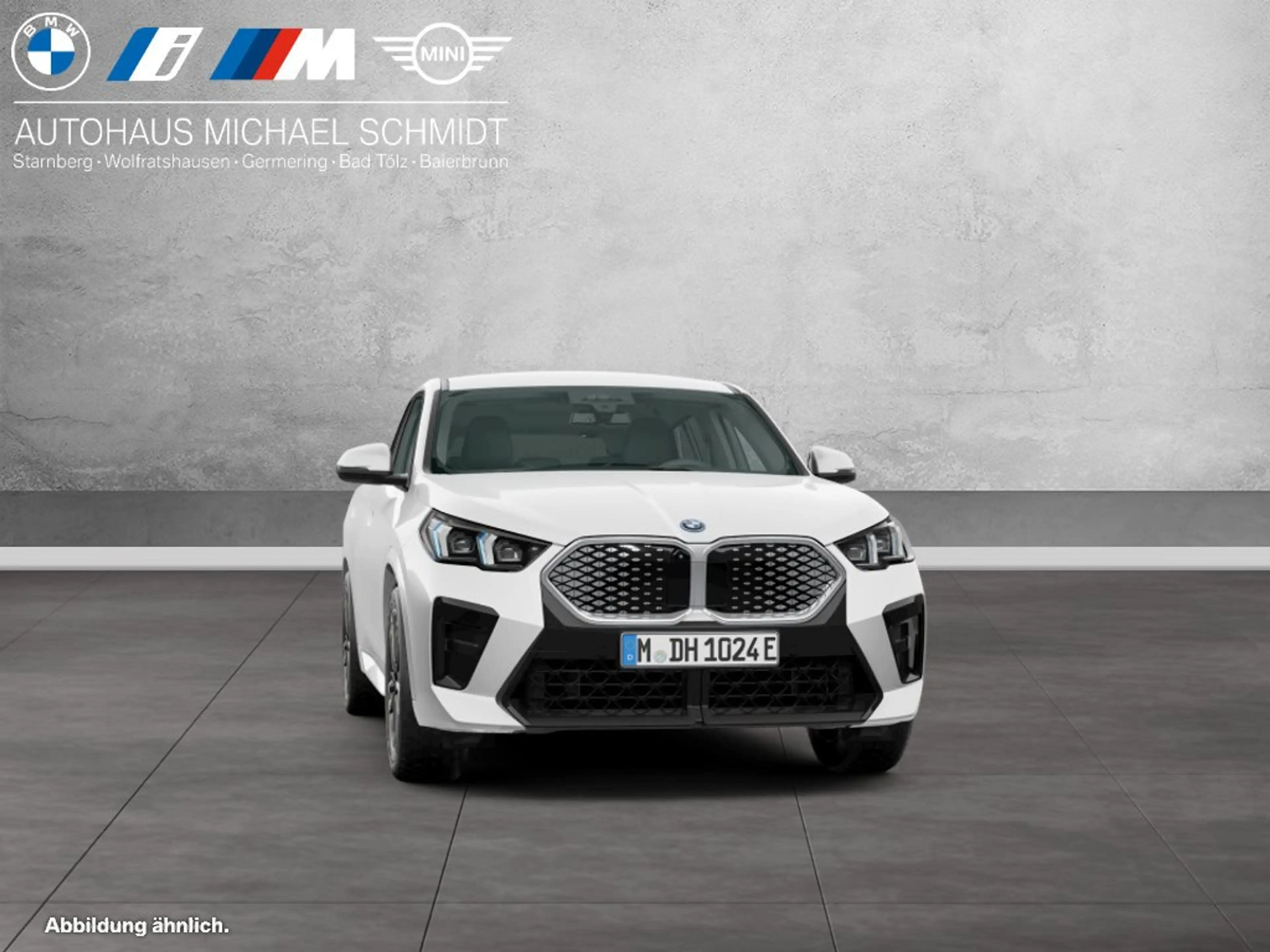 BMW iX2 xDrive30 M Sportpaket Head-Up HK HiFi DAB — photo 10