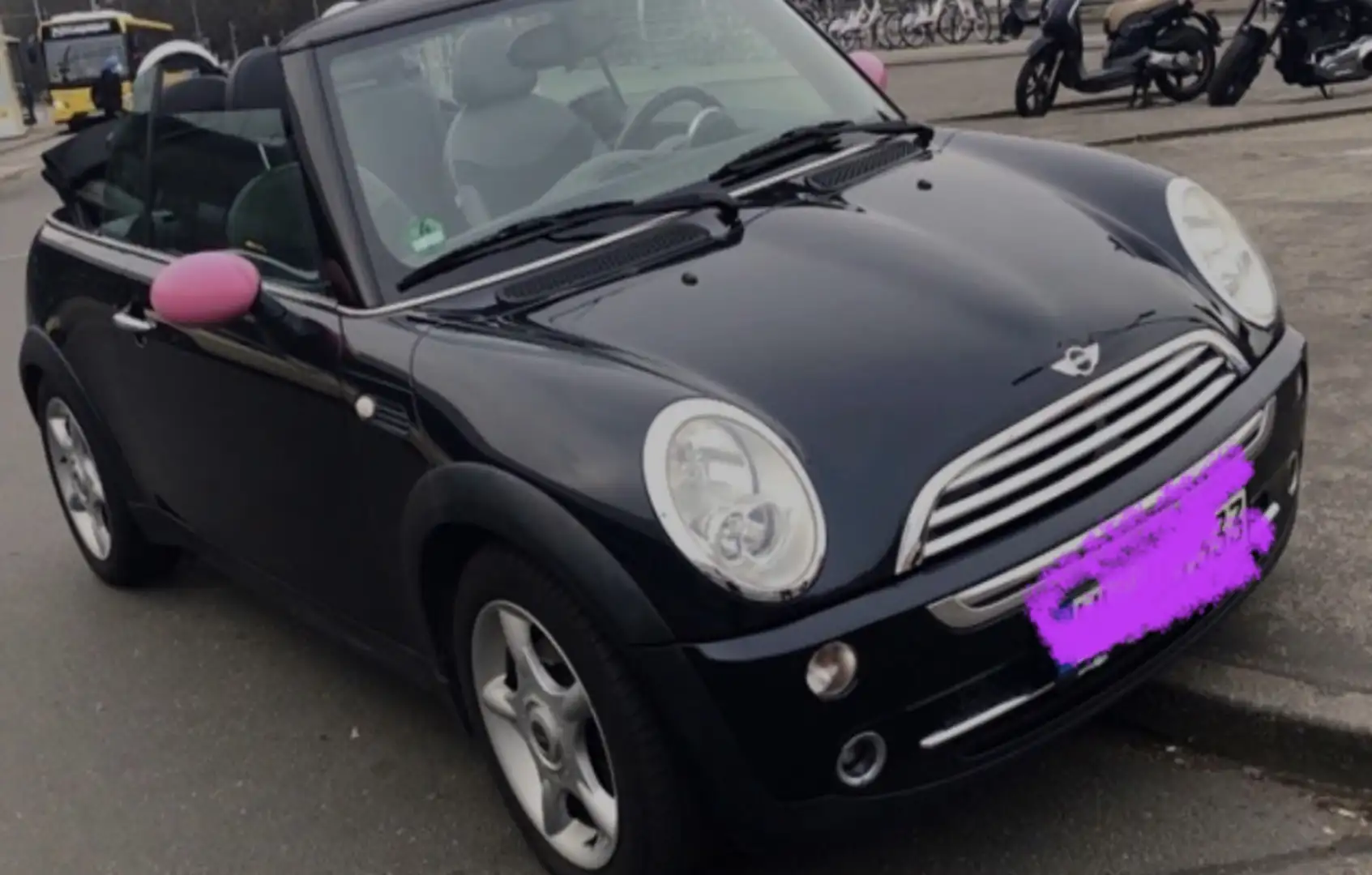 MINI One Cabrio - 1