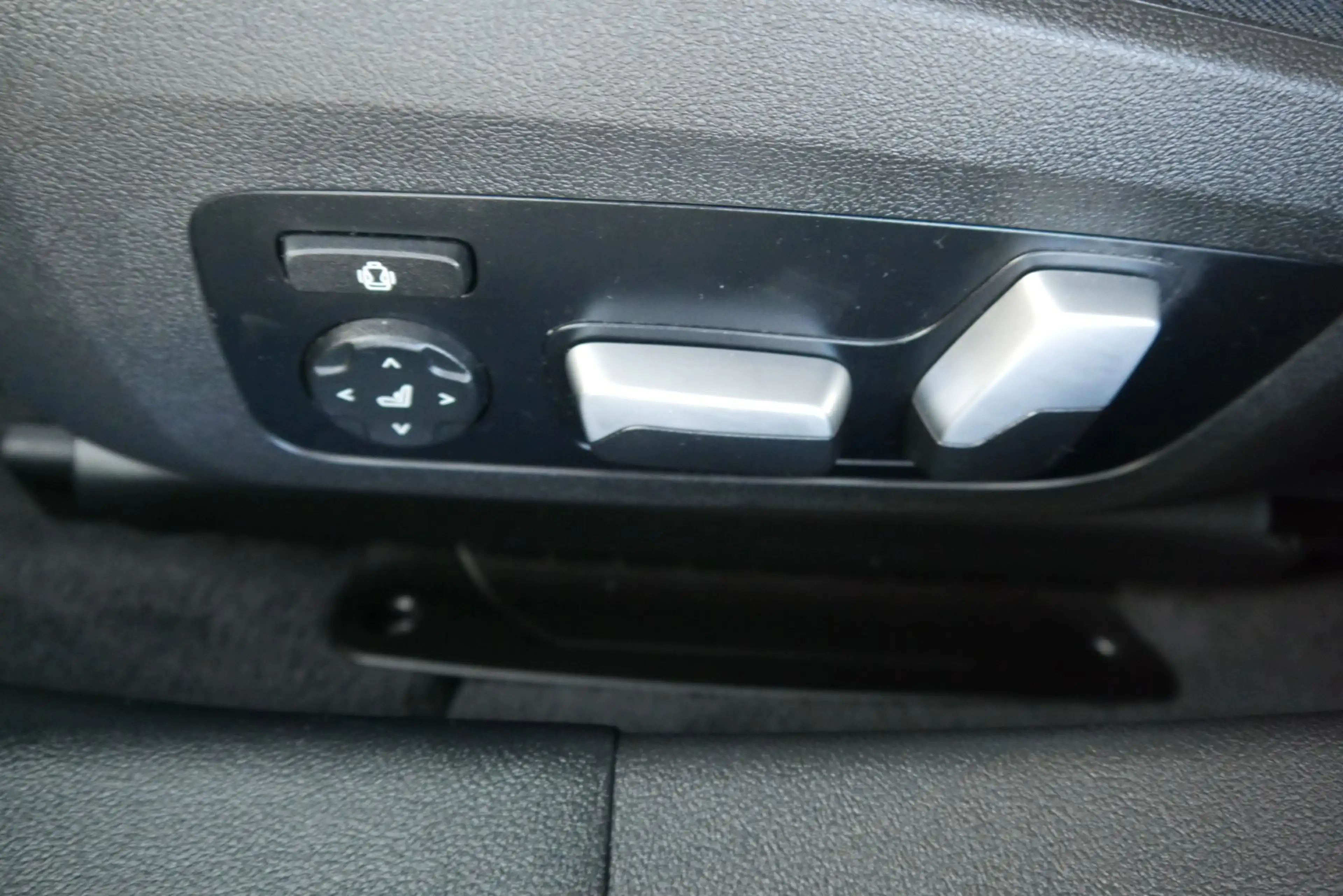 BMW 430 d *M-Paket Pro/M-Sitze/Laser/Harman Kardon/360°/DA-Prof./Paket Care* — photo 12