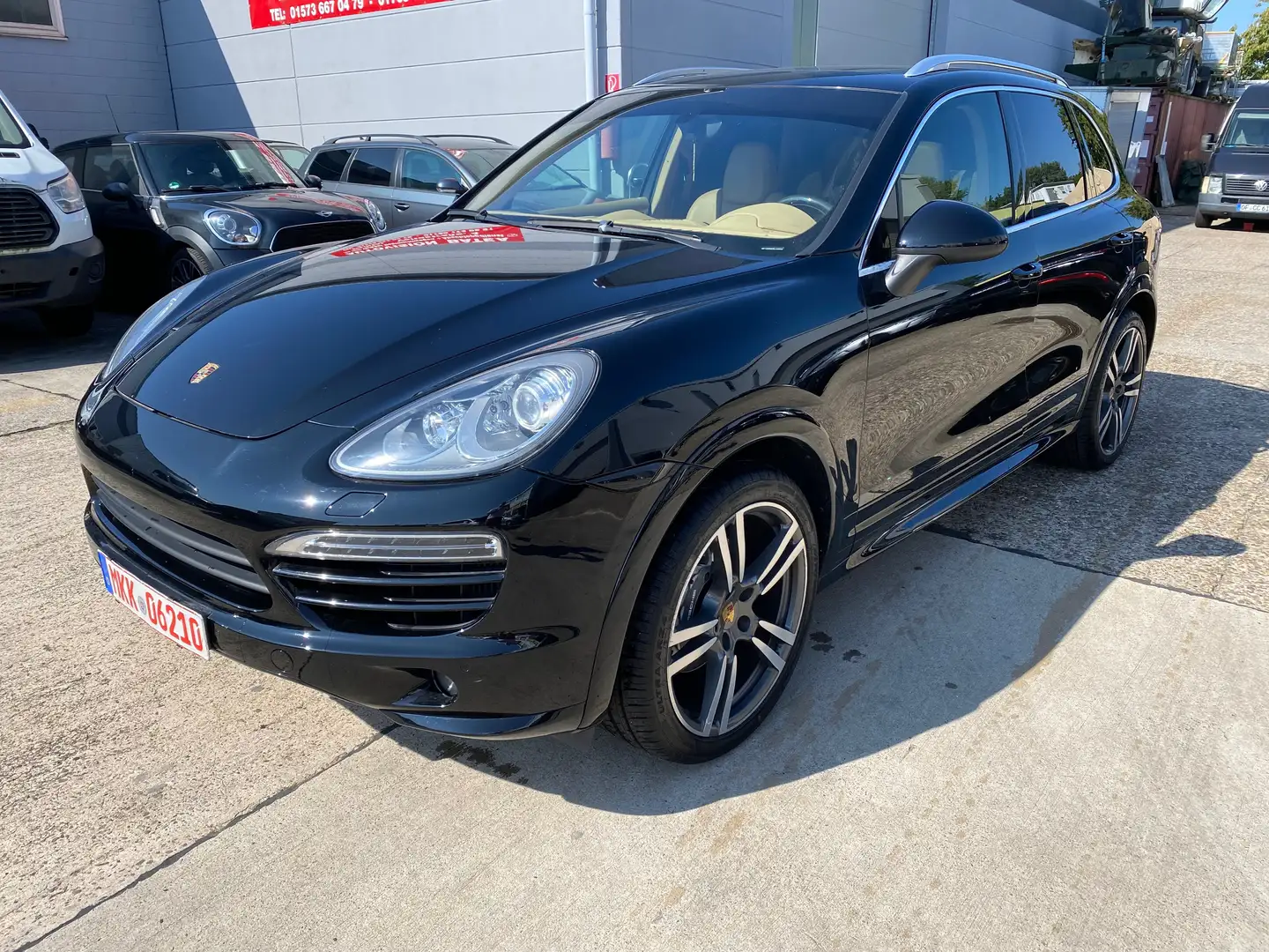 Porsche Cayenne Diesel Platinum Edition Noir - 1