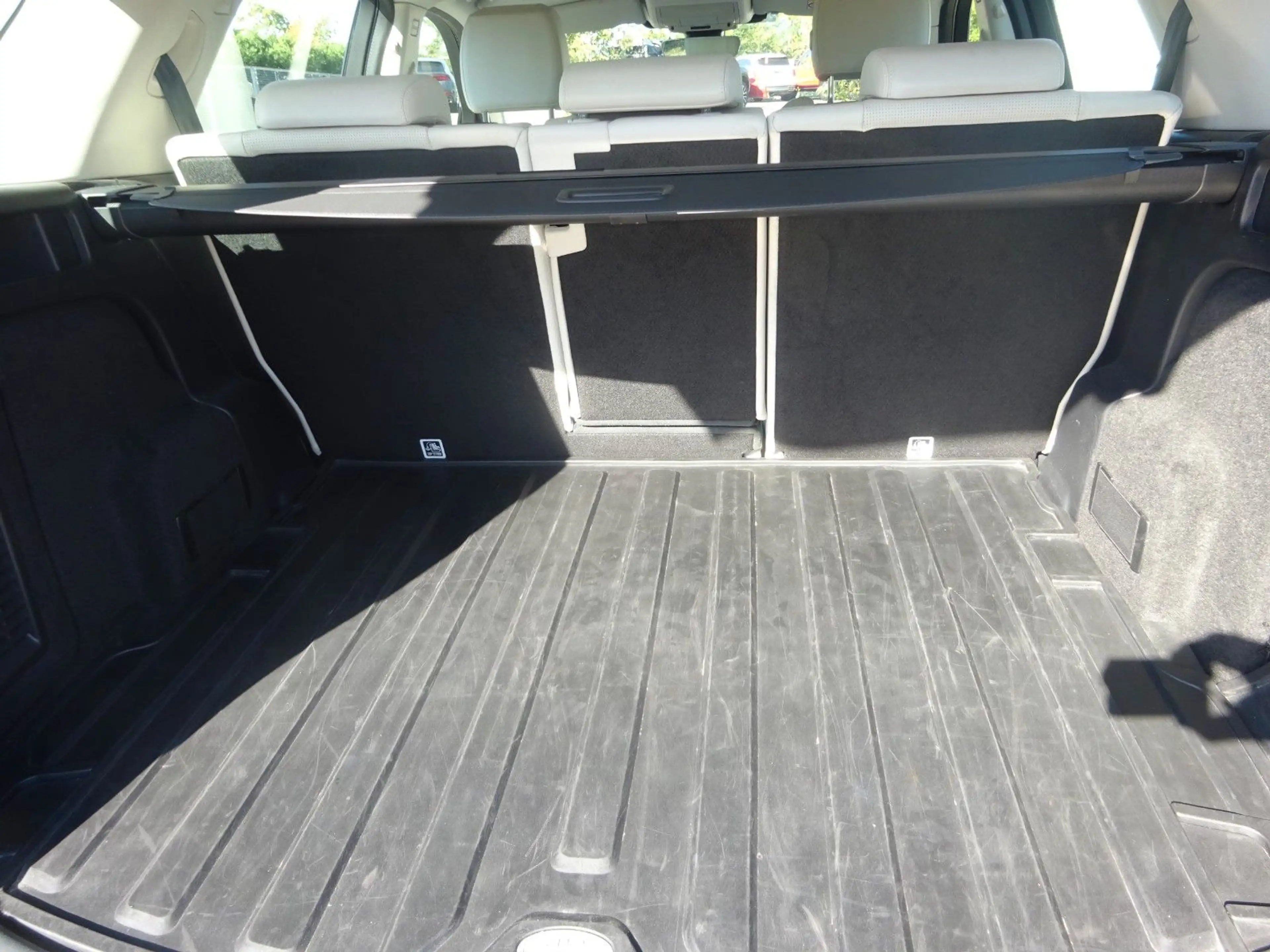 Land Rover Discovery Sport D150 Autm. S AWD Leder Navi Kam — photo 6