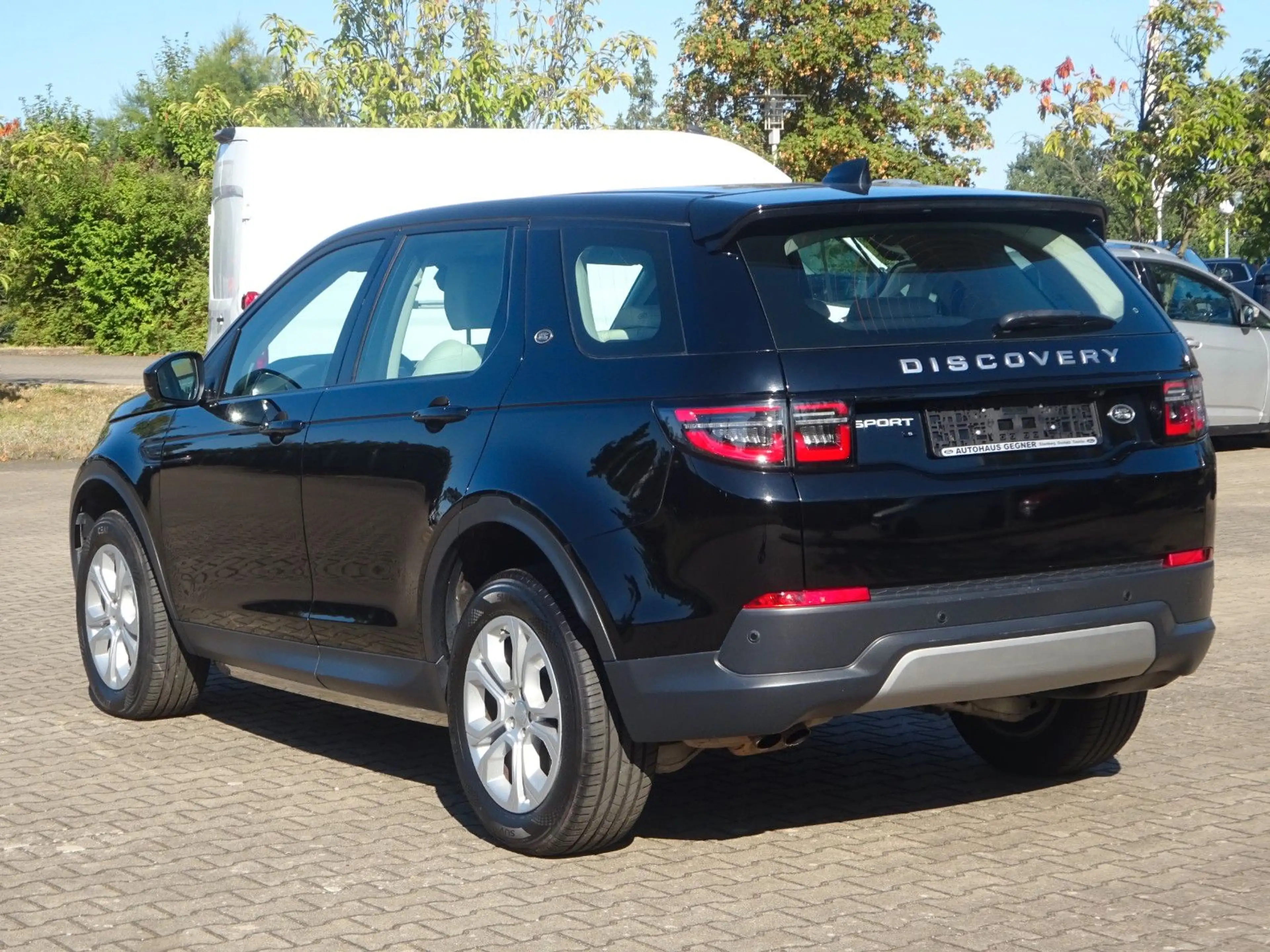 Land Rover Discovery Sport D150 Autm. S AWD Leder Navi Kam — photo 4