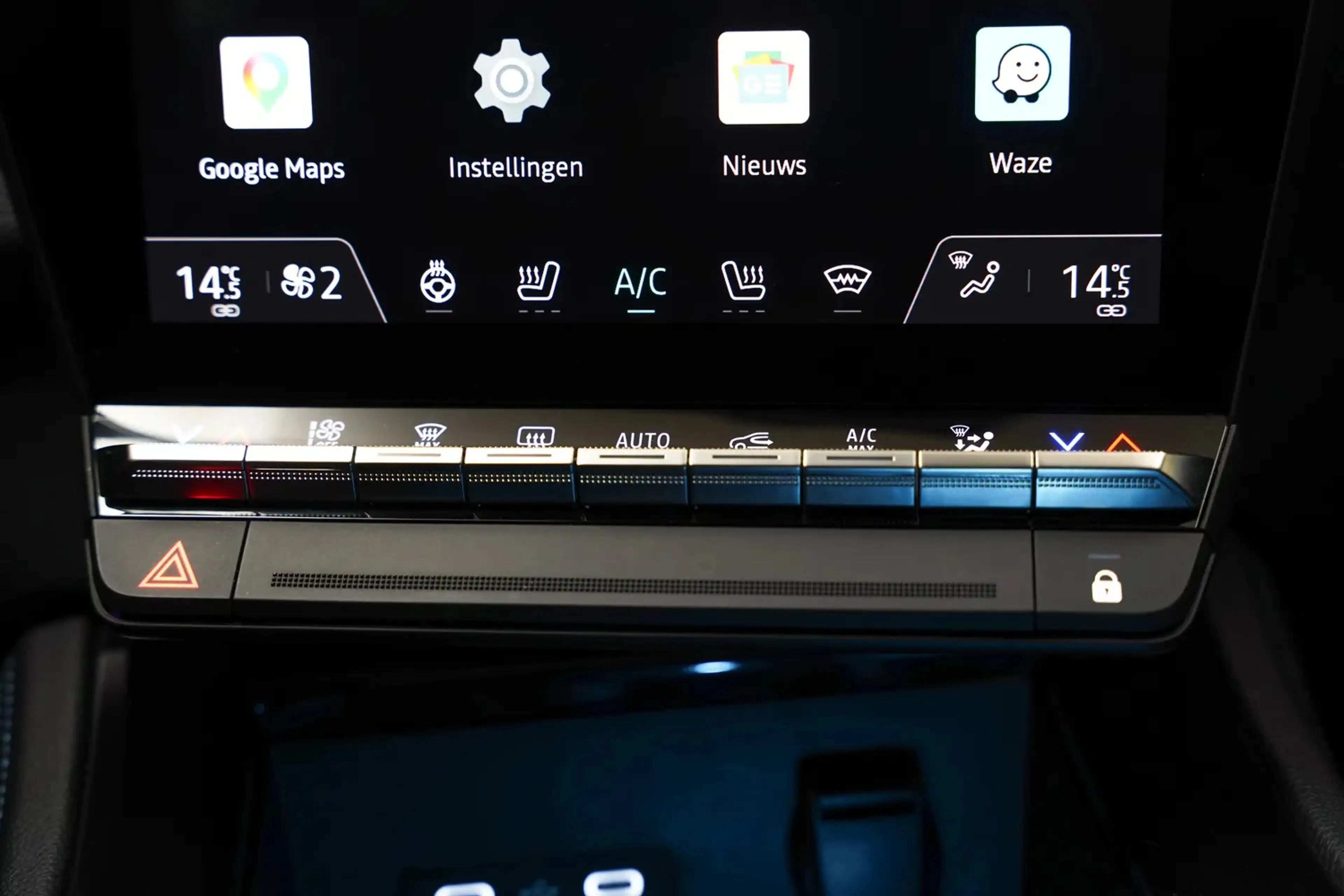 Renault Austral 1.3 mild hybrid 160 X-tronic techno esprit Alpine — photo 11