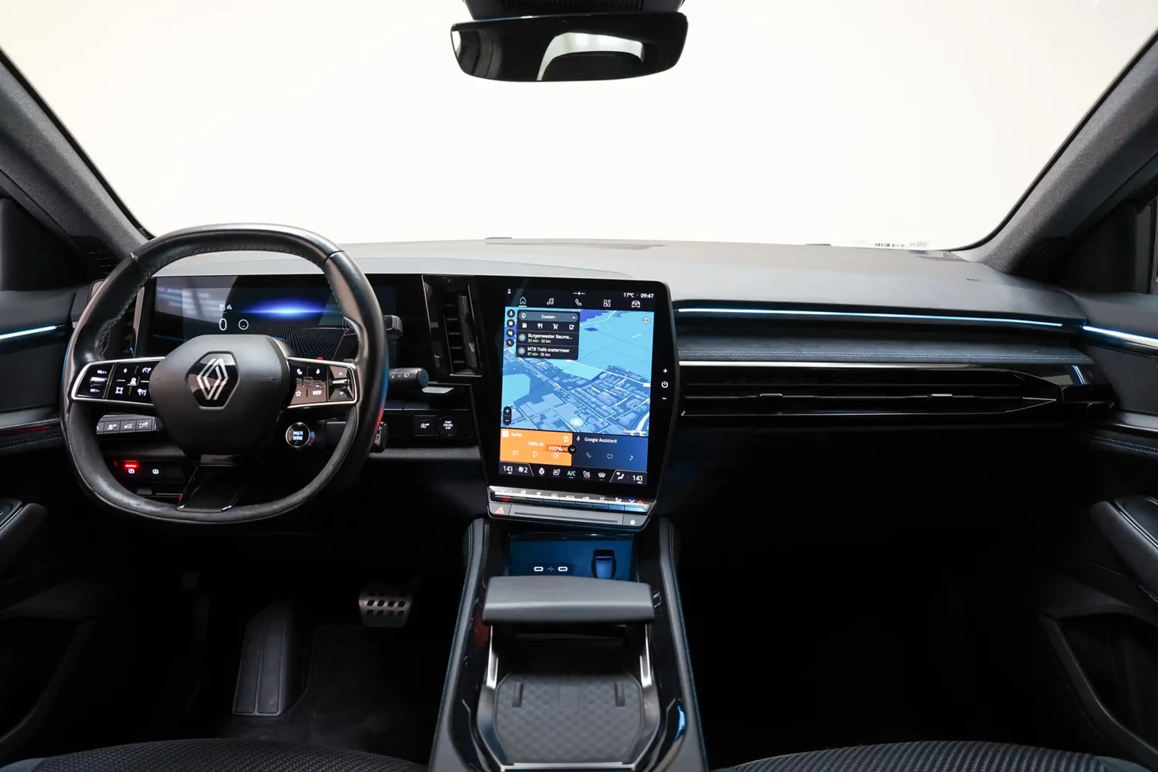 Renault Austral 1.3 mild hybrid 160 X-tronic techno esprit Alpine — photo 4