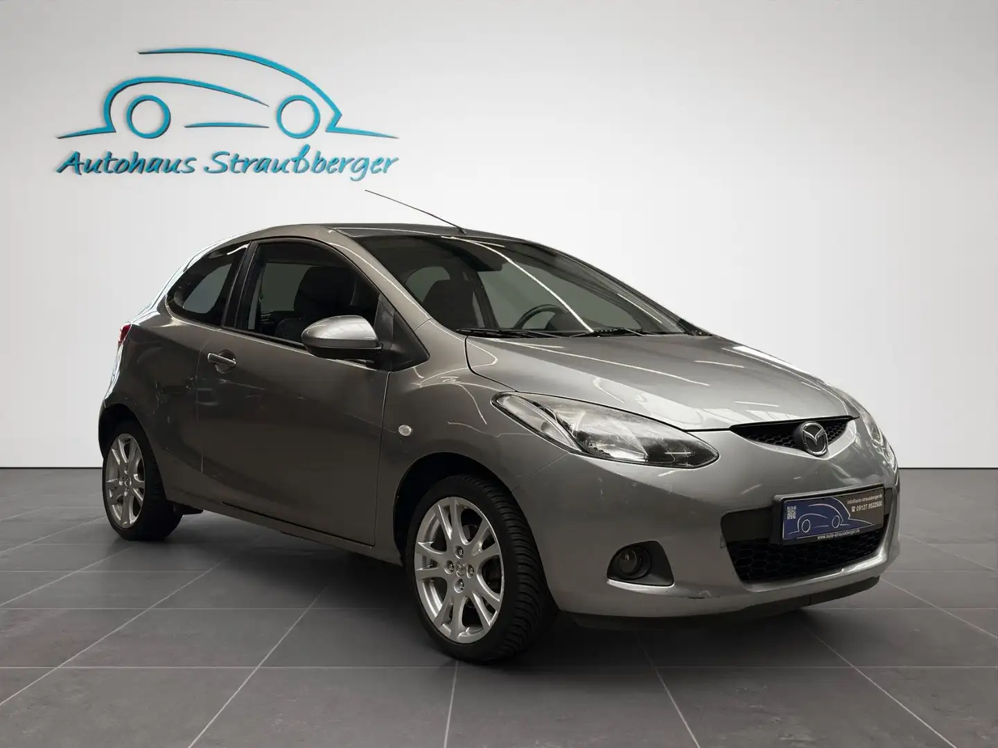 Mazda 2 1.3 Independence Sport Klima Plateado - 2