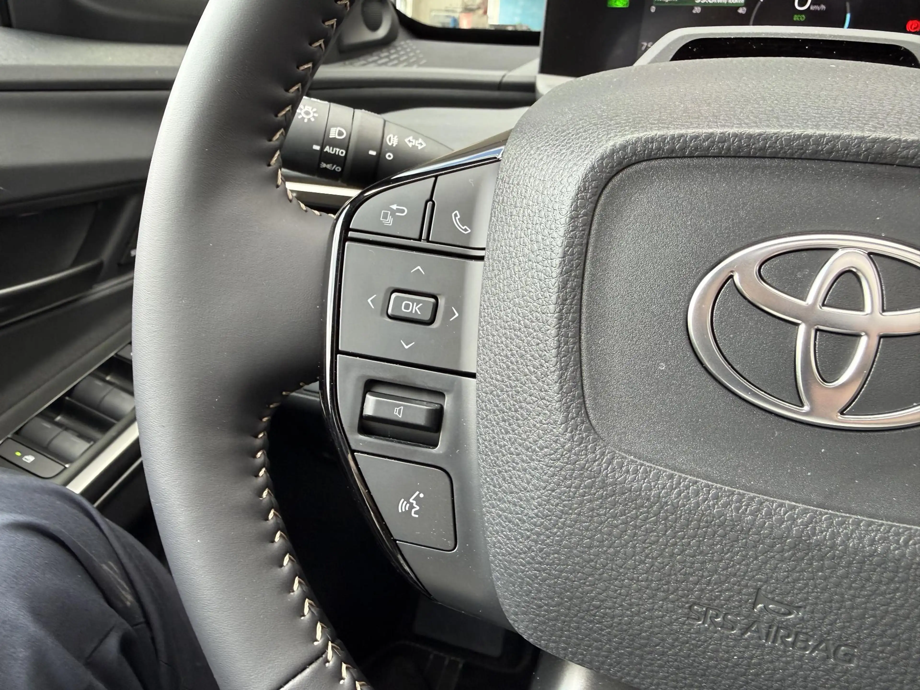 Toyota bZ4X Touring Executive AWD 75 kWh Panoramadak | JBL | L — photo 11