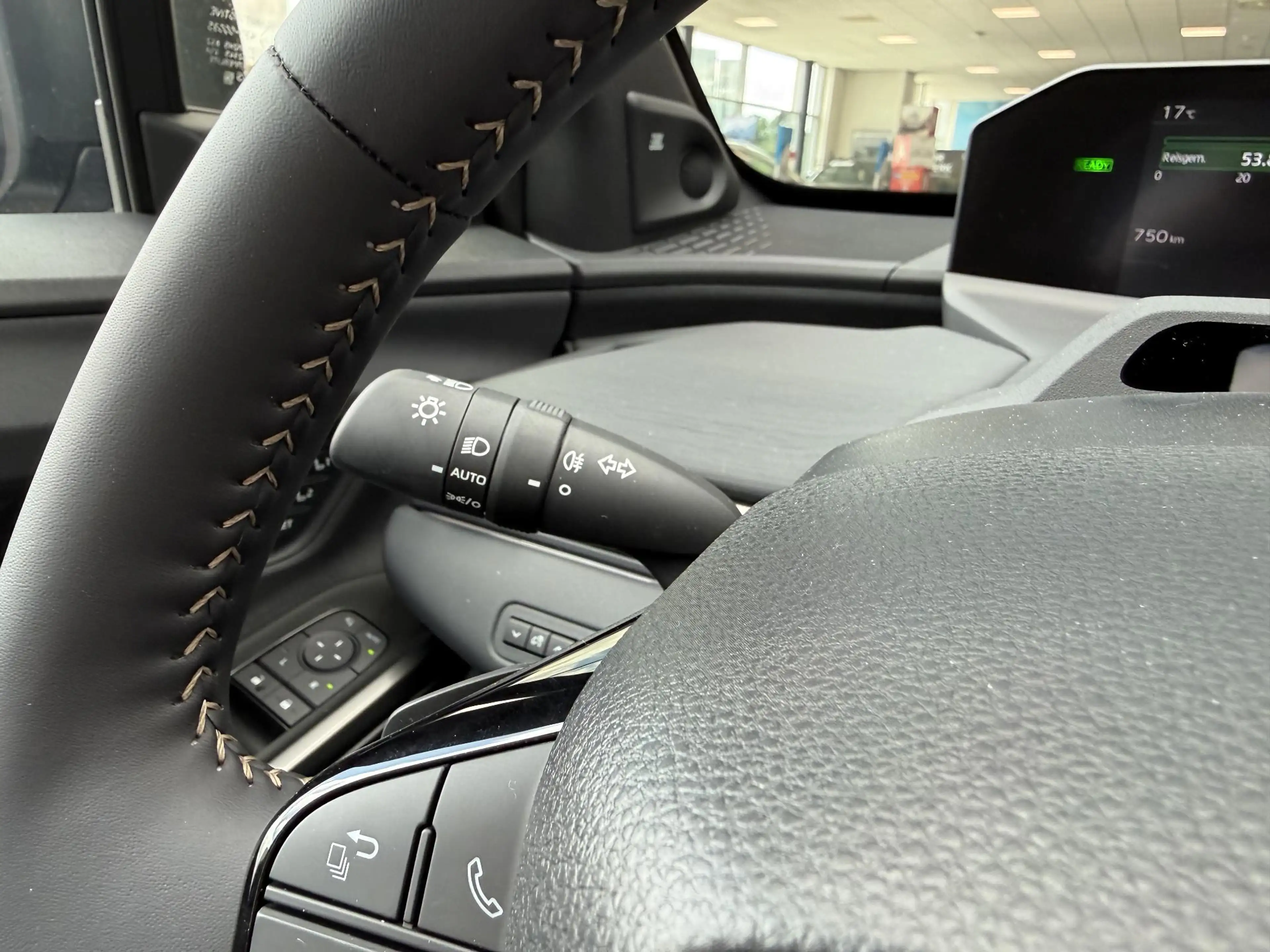 Toyota bZ4X Touring Executive AWD 75 kWh Panoramadak | JBL | L — photo 13
