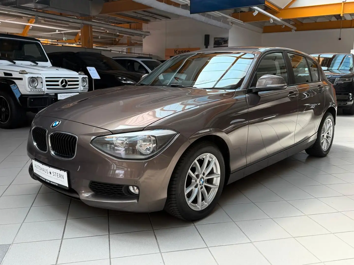 BMW 118 d|Automatik|Tempomat|Klima|1.Hand|PDC|Standhz - 2