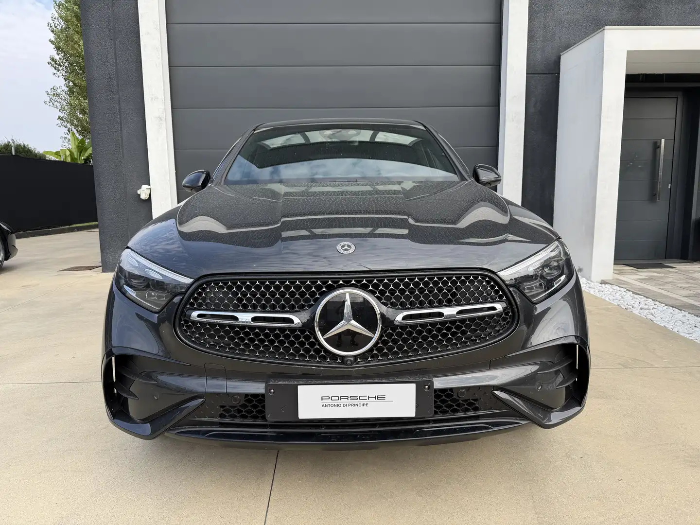 Mercedes-Benz GLC 220 Coupe Premium AMG DISTRONIC *DIGITAL LIGHT *GANCIO Grigio - 2
