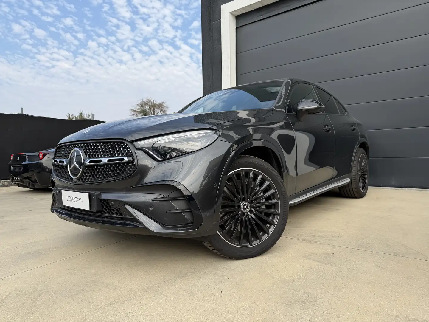 Mercedes-Benz GLC 220 Coupe Premium AMG DISTRONIC *DIGITAL LIGHT *GANCIO Grigio - 1