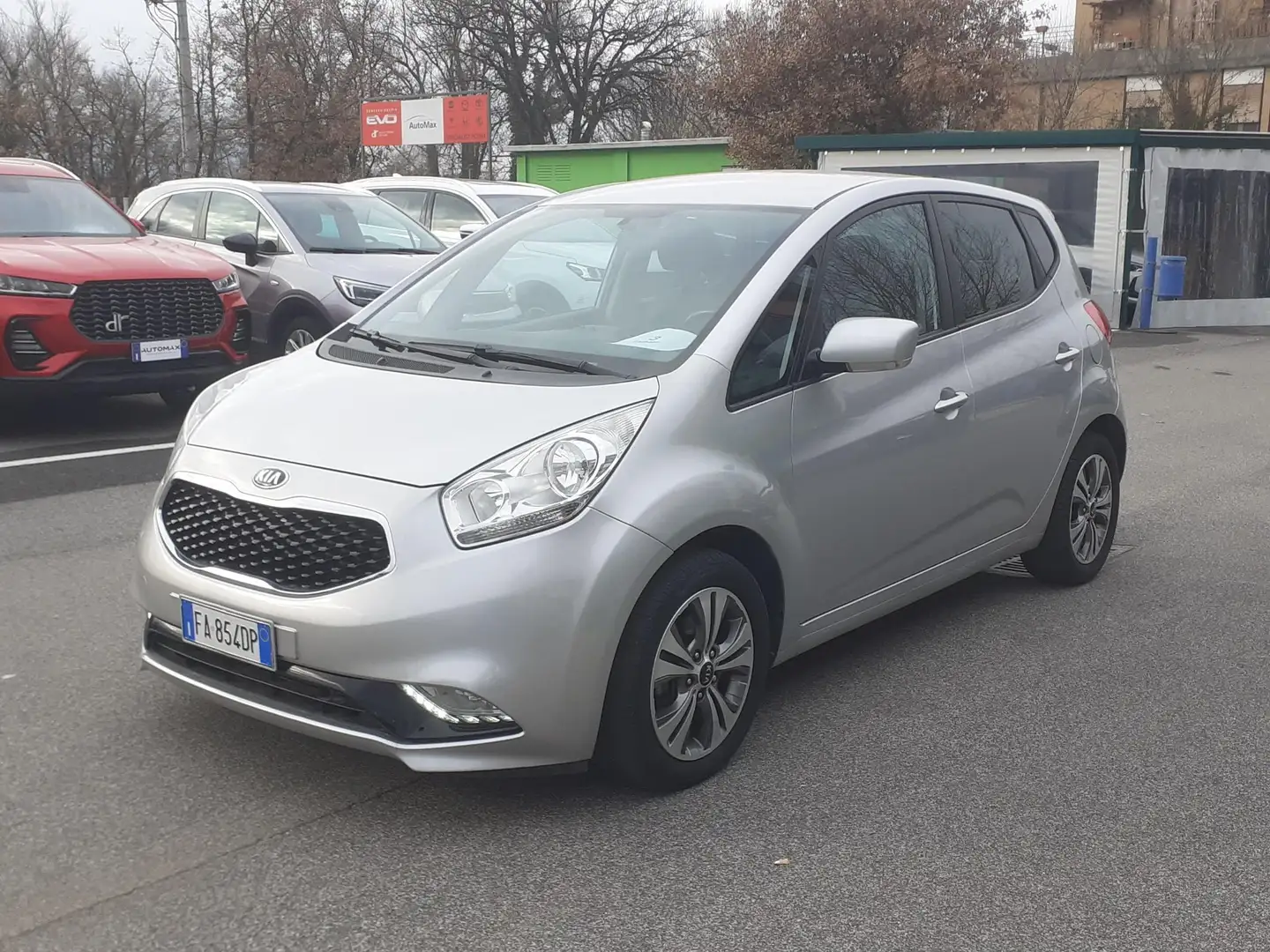 Kia Venga Venga 1.4 crdi Cool 90cv E6 Silber - 2