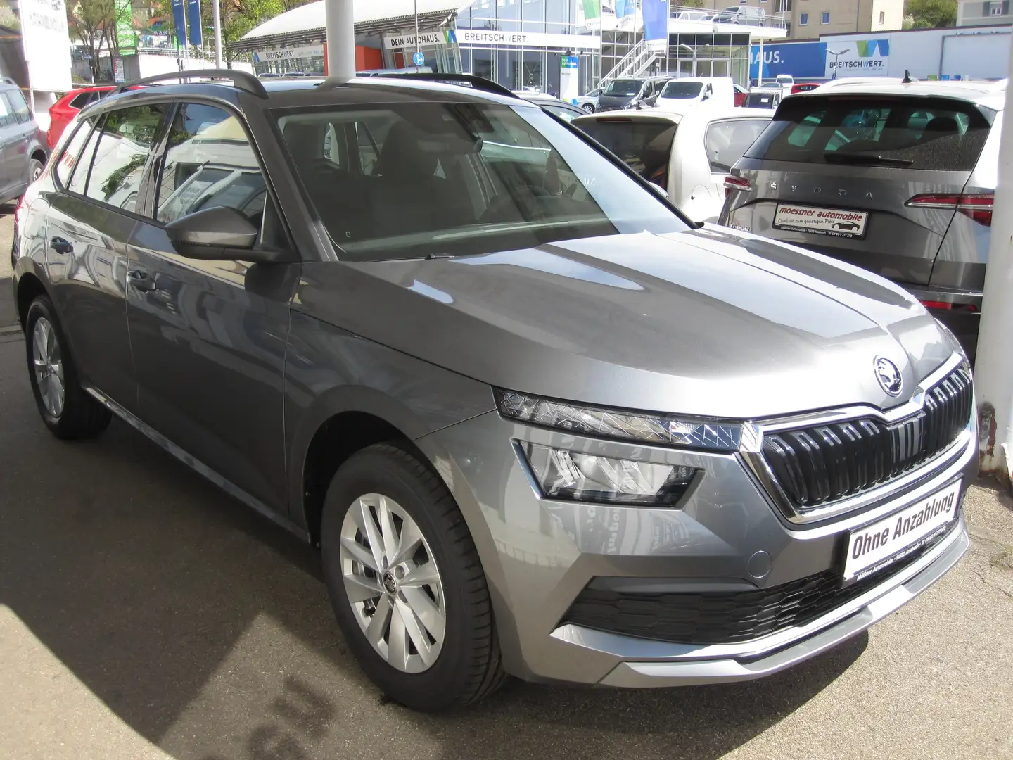 Skoda Kamiq 1.0 TSI Select/5JGar/AHK/LED/SmartLNavi/Alu/DAB Grijs - 1