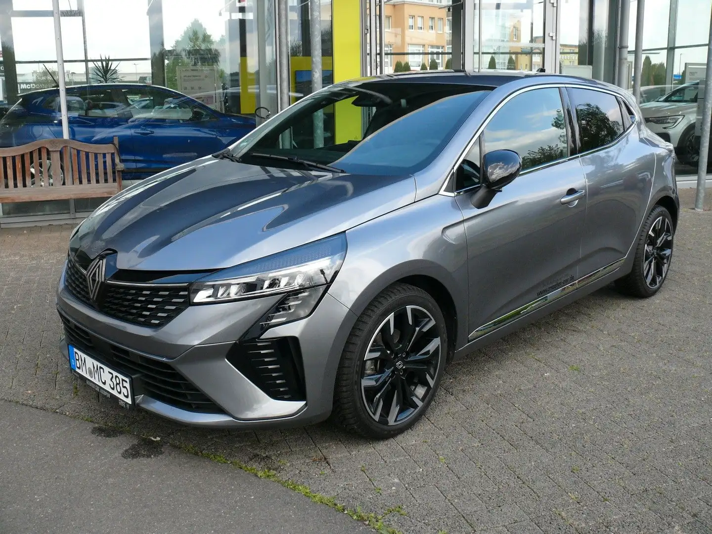 Renault Clio Techno TCe 90 ,Sitz& Lenk-Heizung, LM,Navi Grau - 1