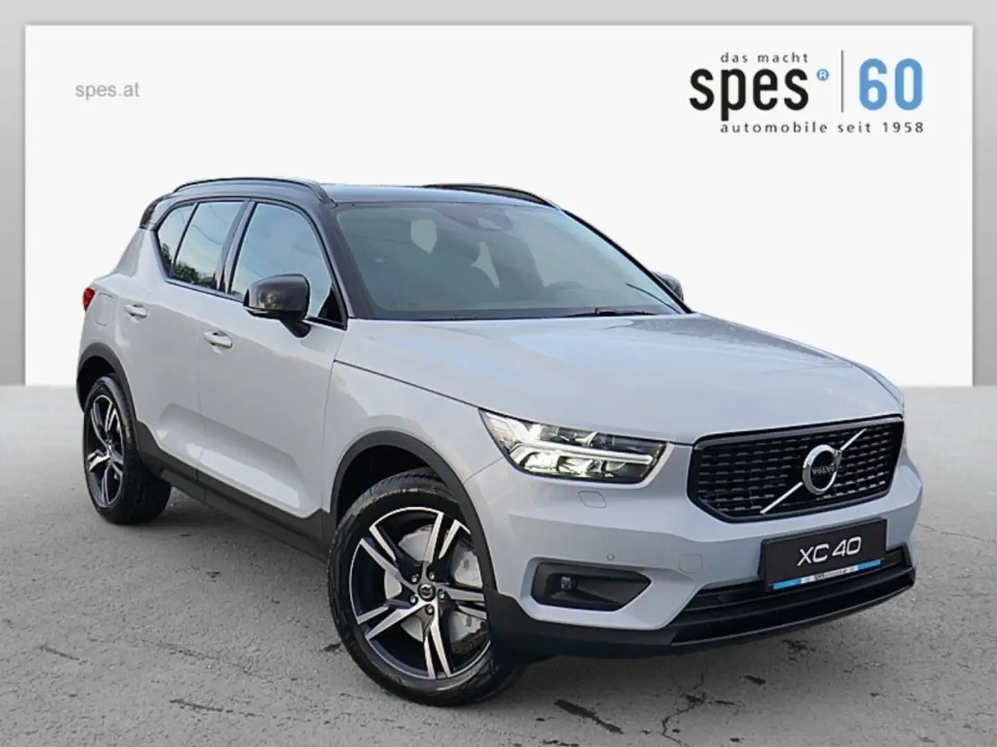 Volvo XC40 T4 Recharge R-Design Expression Silber - 1