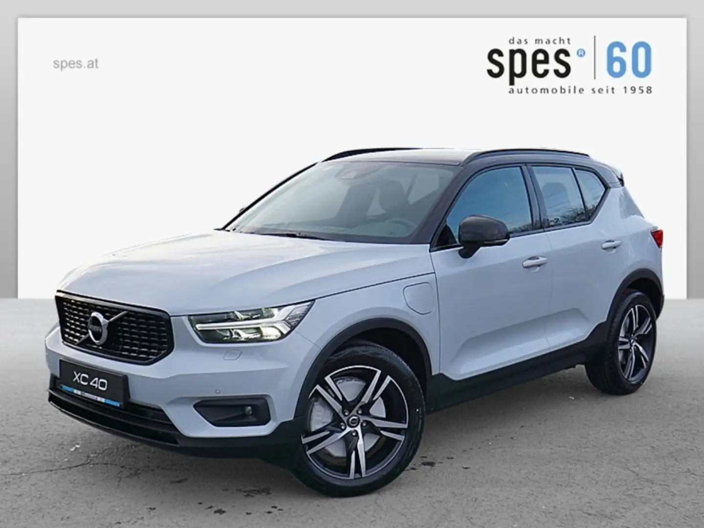 Volvo XC40 T4 Recharge R-Design Expression Silber - 2