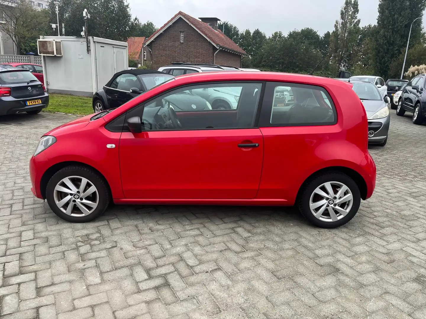 SEAT Mii 1.0 Style Chic airco lm velgen Rood - 2