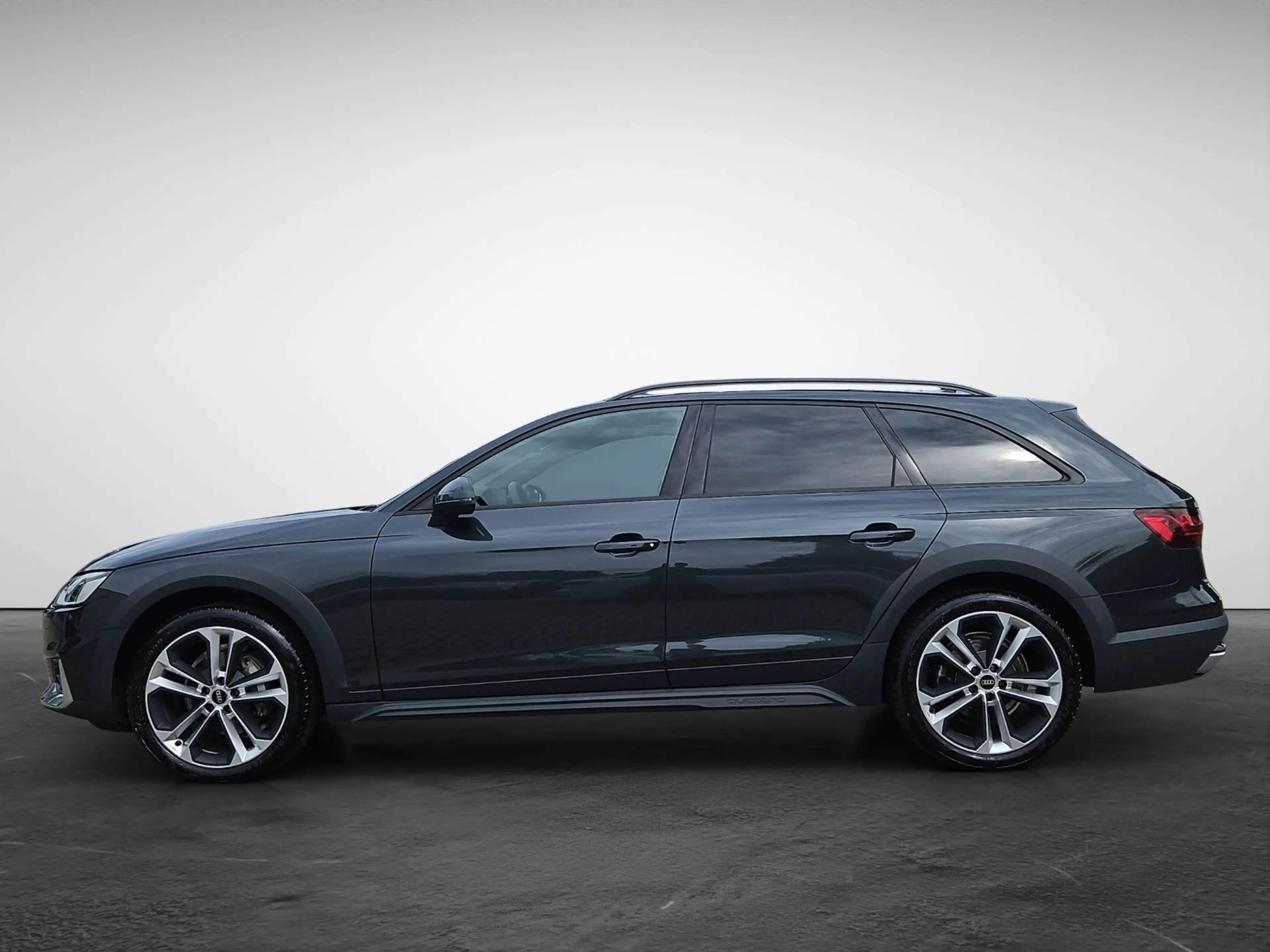 Audi A4 allroad 40 TDI S tronic quattro NaviPlus Matrix AHK Pan... — photo 3