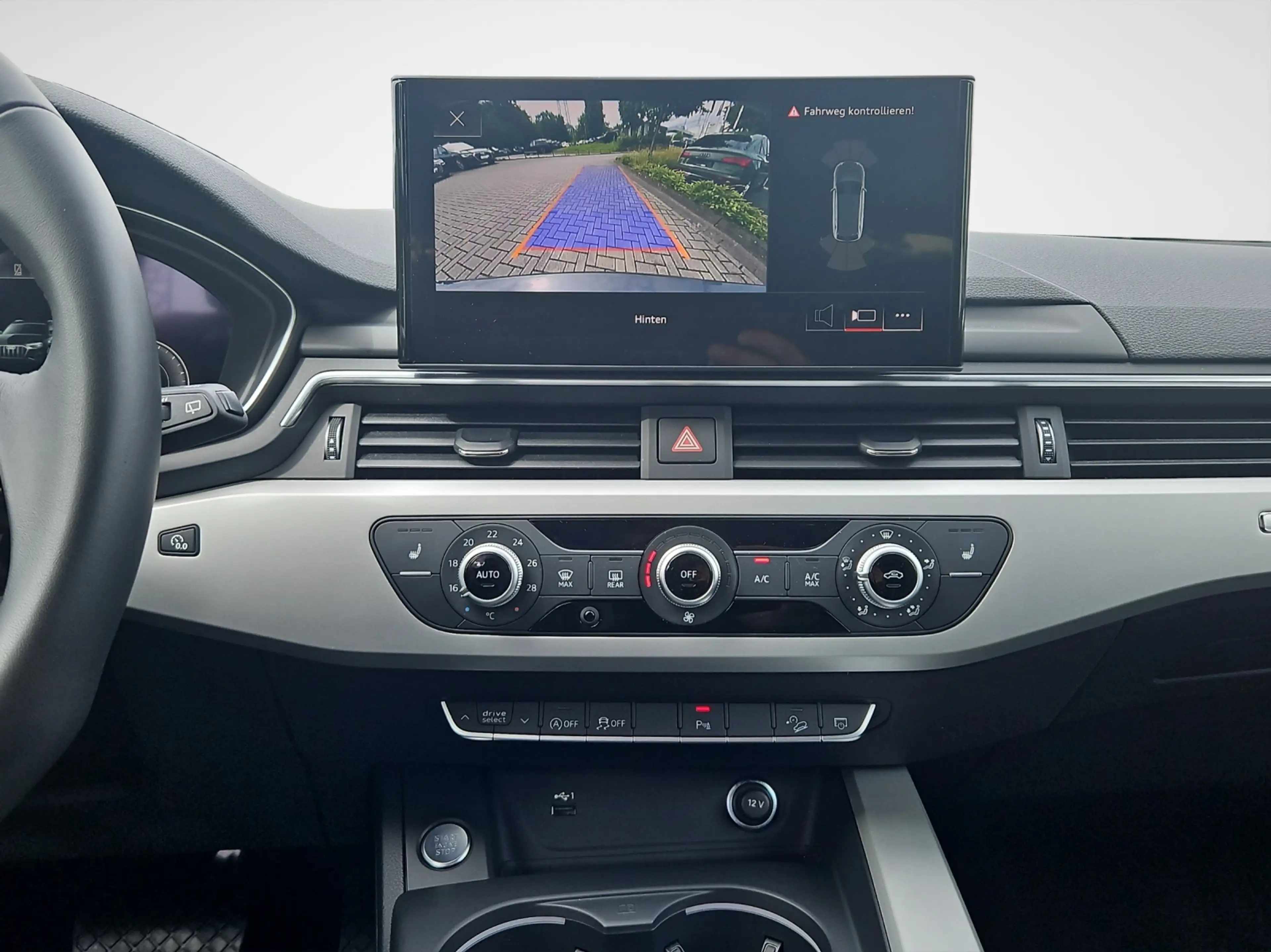 Audi A4 allroad 40 TDI S tronic quattro NaviPlus Matrix AHK Pan... — photo 10