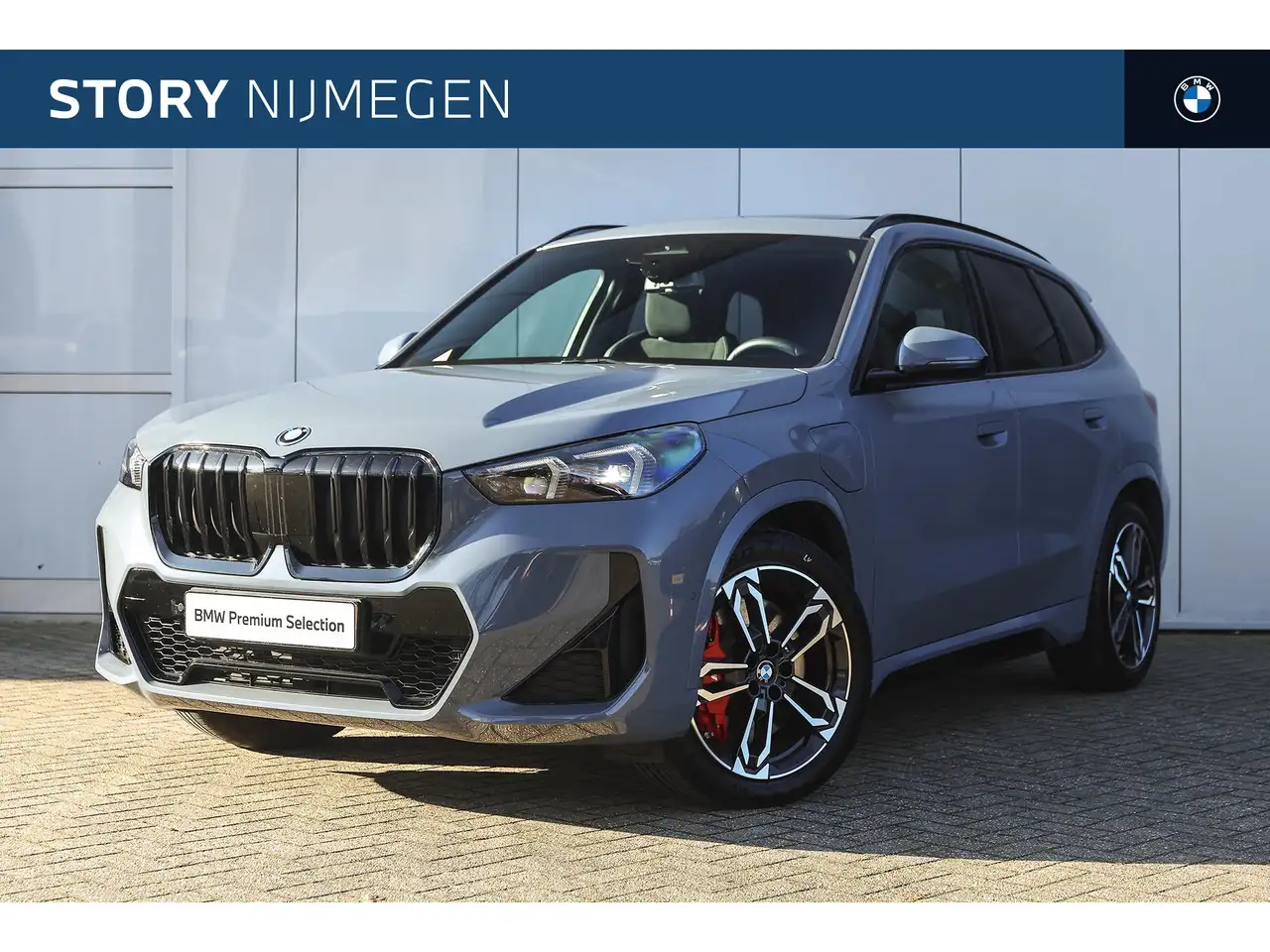 BMW X1 xDrive25e M Sport Automaat / Panoramadak / Trekhaa — photo 1 of 33