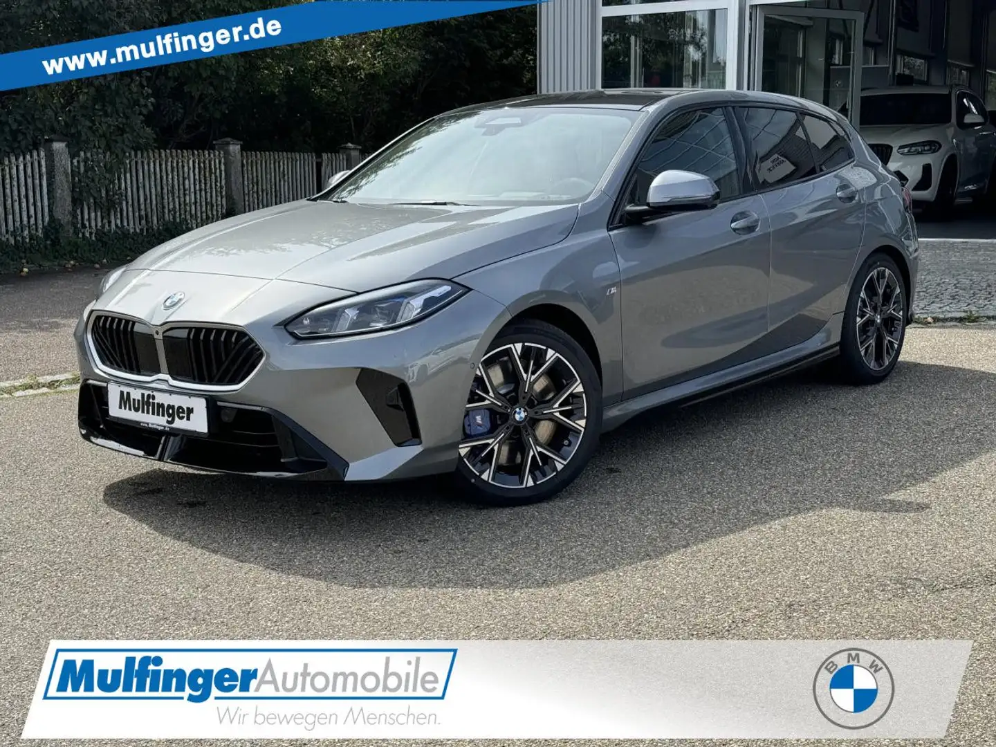 BMW 120 i M Sport HUD SurView LiveProf.Har/Kar.Park+ Grau - 1