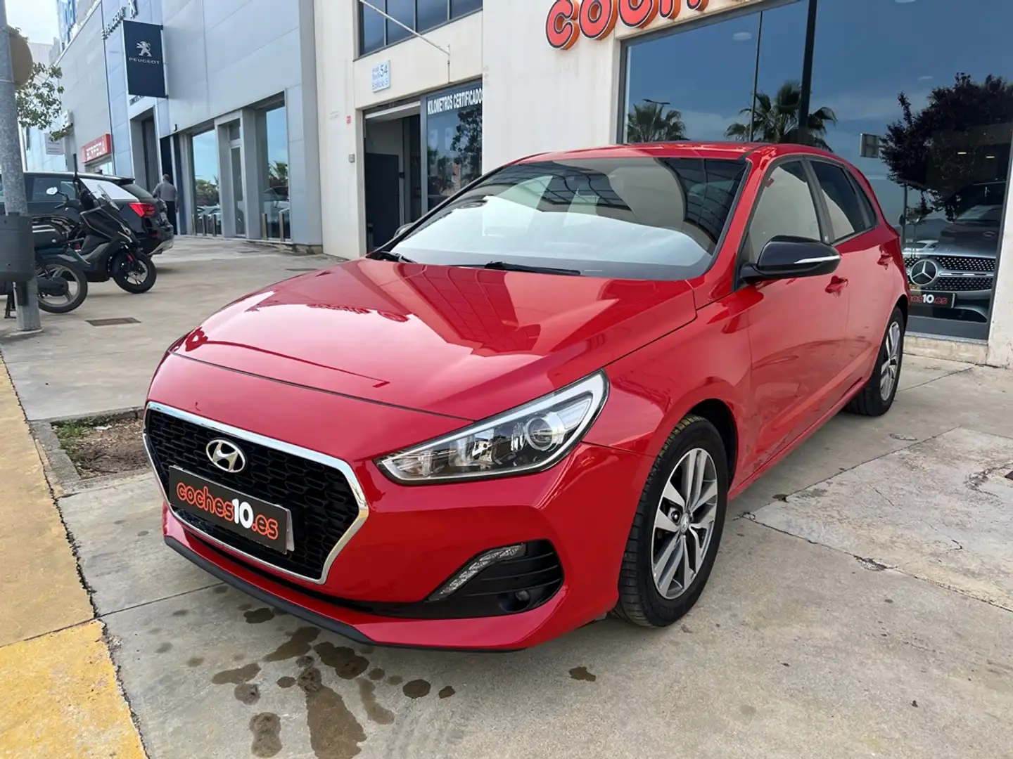 Hyundai i30 1.0 TGDI Klass Max 120 Rojo - 2