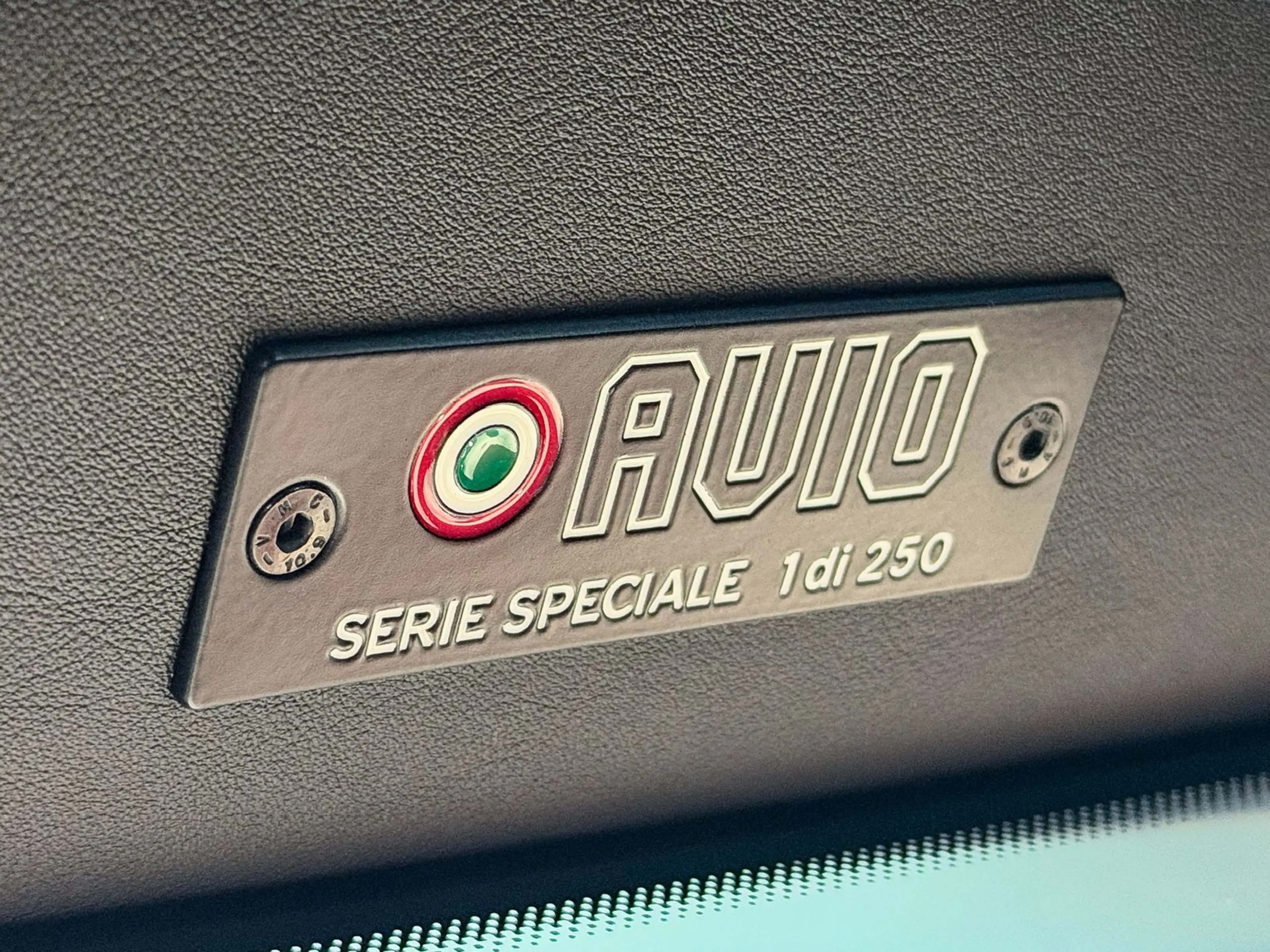 Lamborghini Huracán Avio 1/250St. Sammler LP610-4 Liftsystem — photo 25
