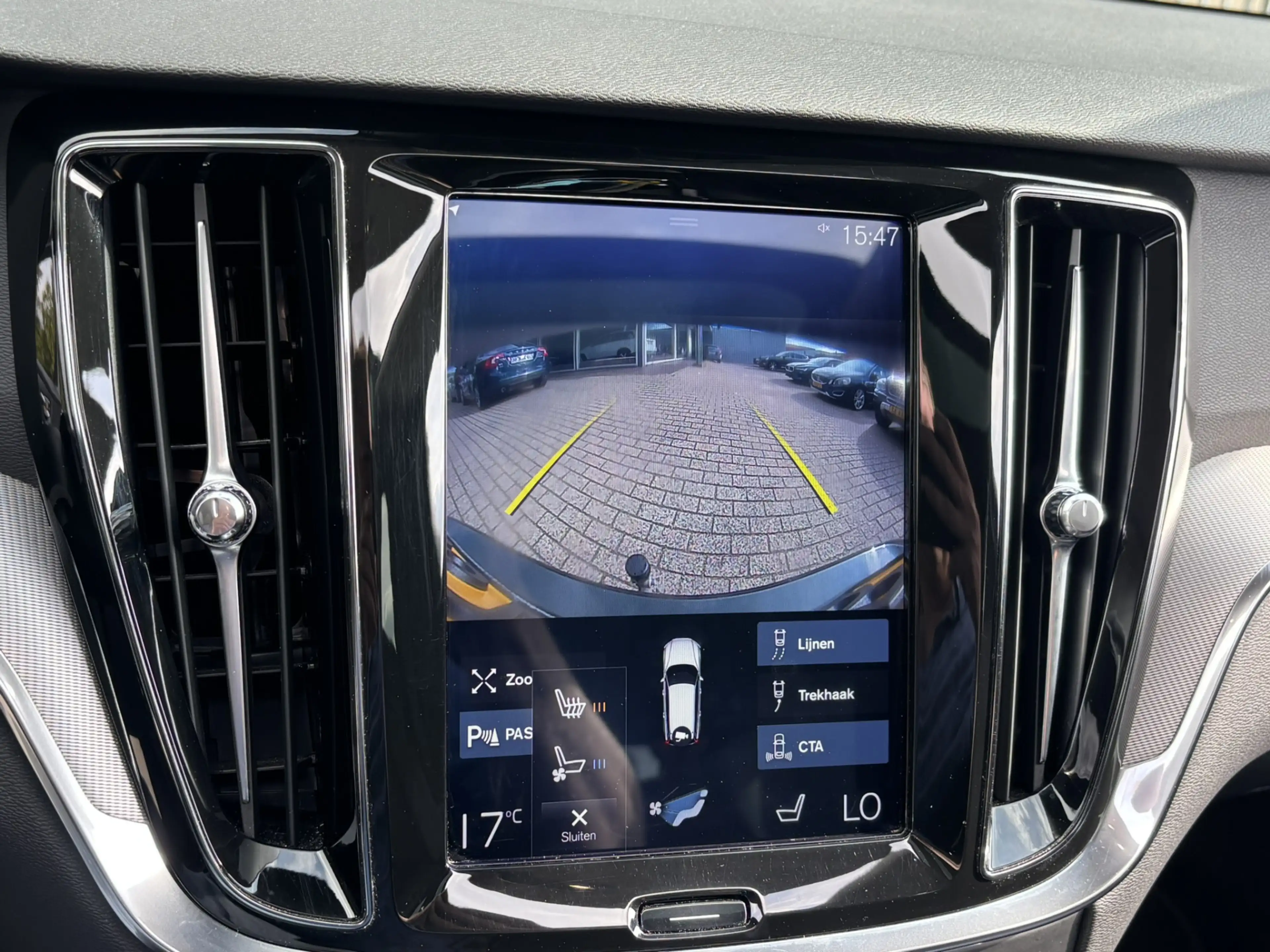 Volvo V60 T8 AWD Inscription Pano MASSAGE Ventilatie Pilot A — photo 10
