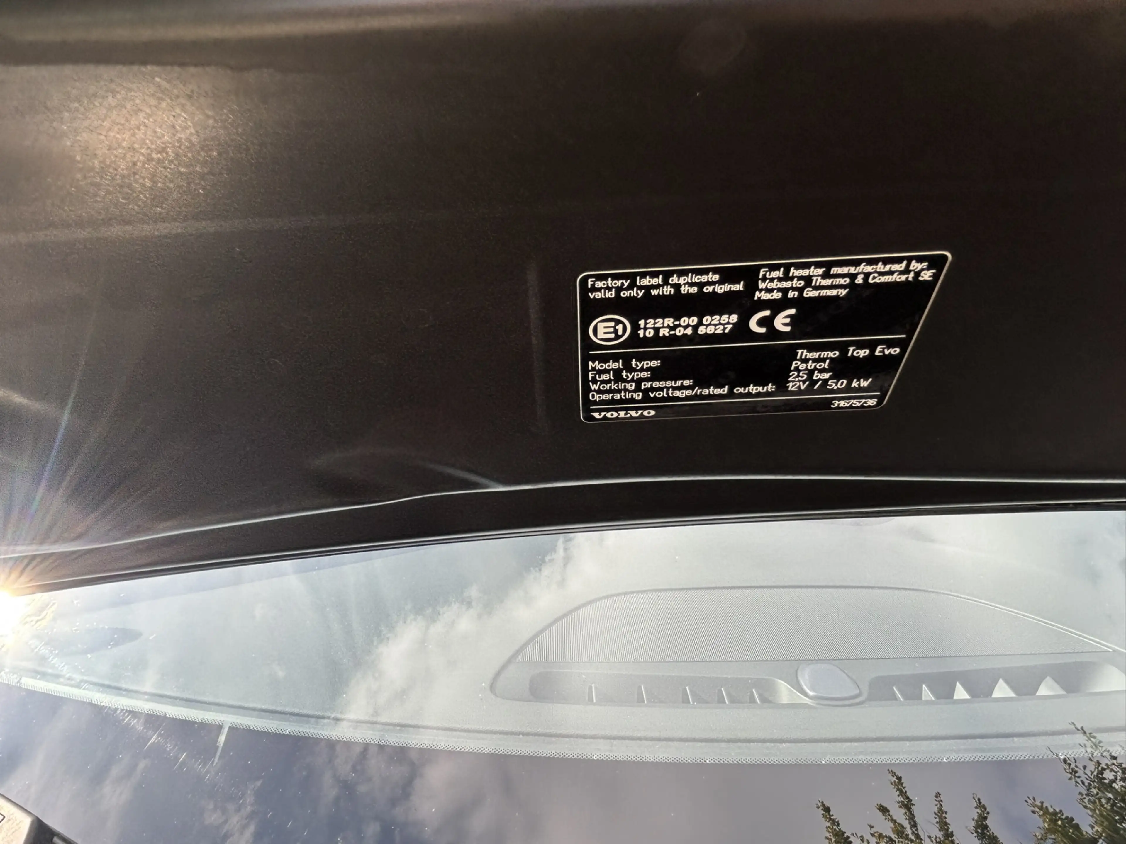 Volvo V60 T8 AWD Inscription Pano MASSAGE Ventilatie Pilot A — photo 27